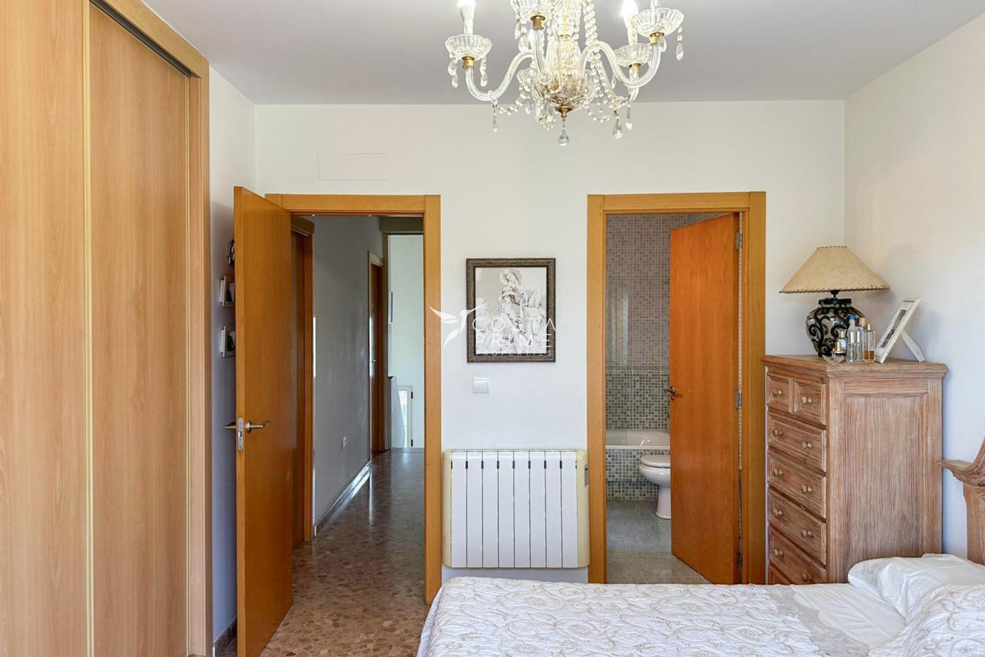 Resale - Villa  - Alfas del Pí