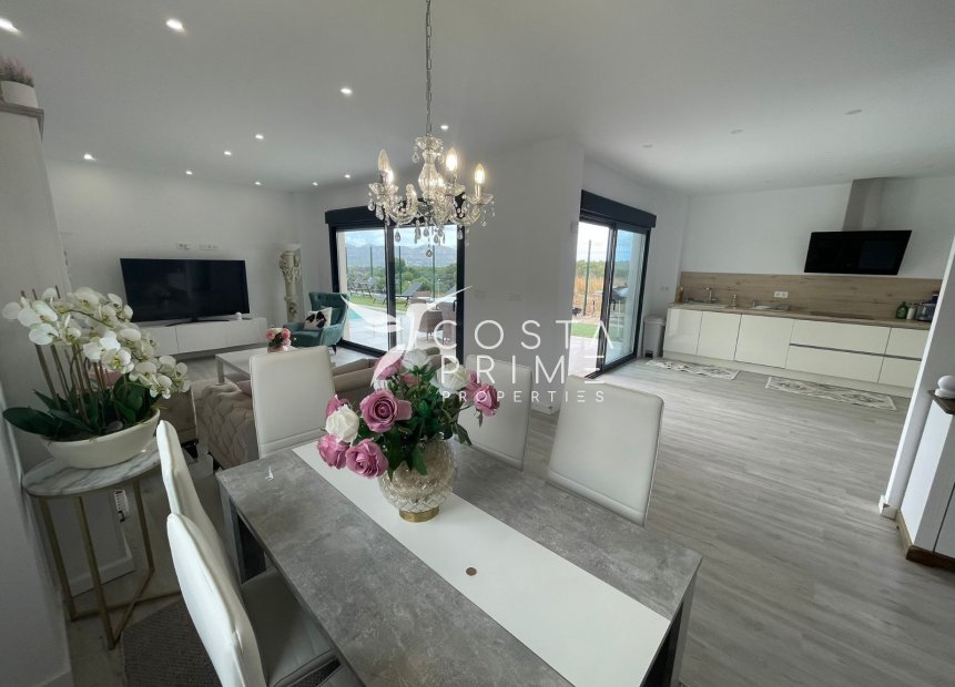 Resale - Villa  - Alfas del Pí