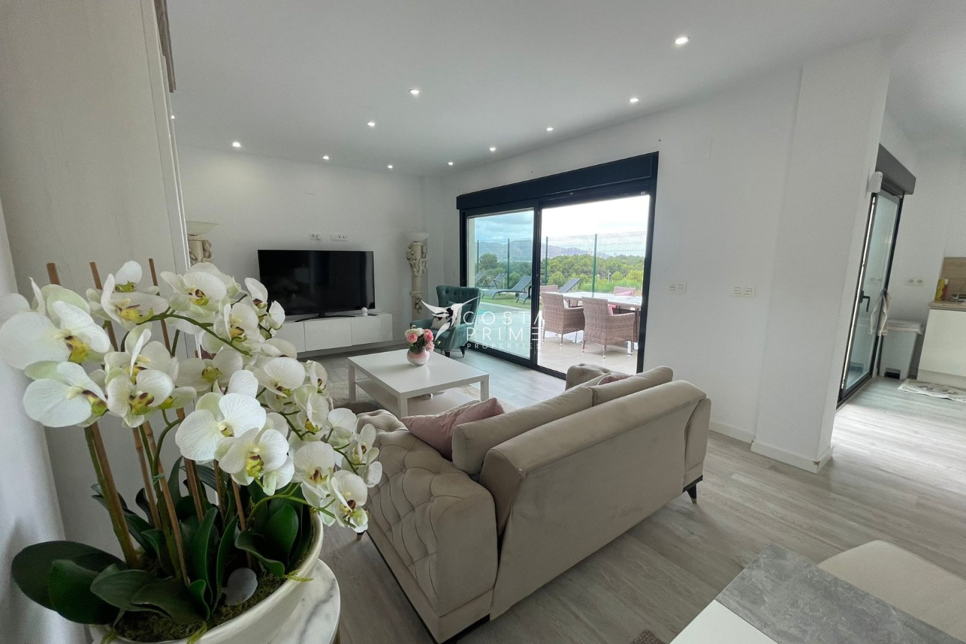 Resale - Villa  - Alfas del Pí