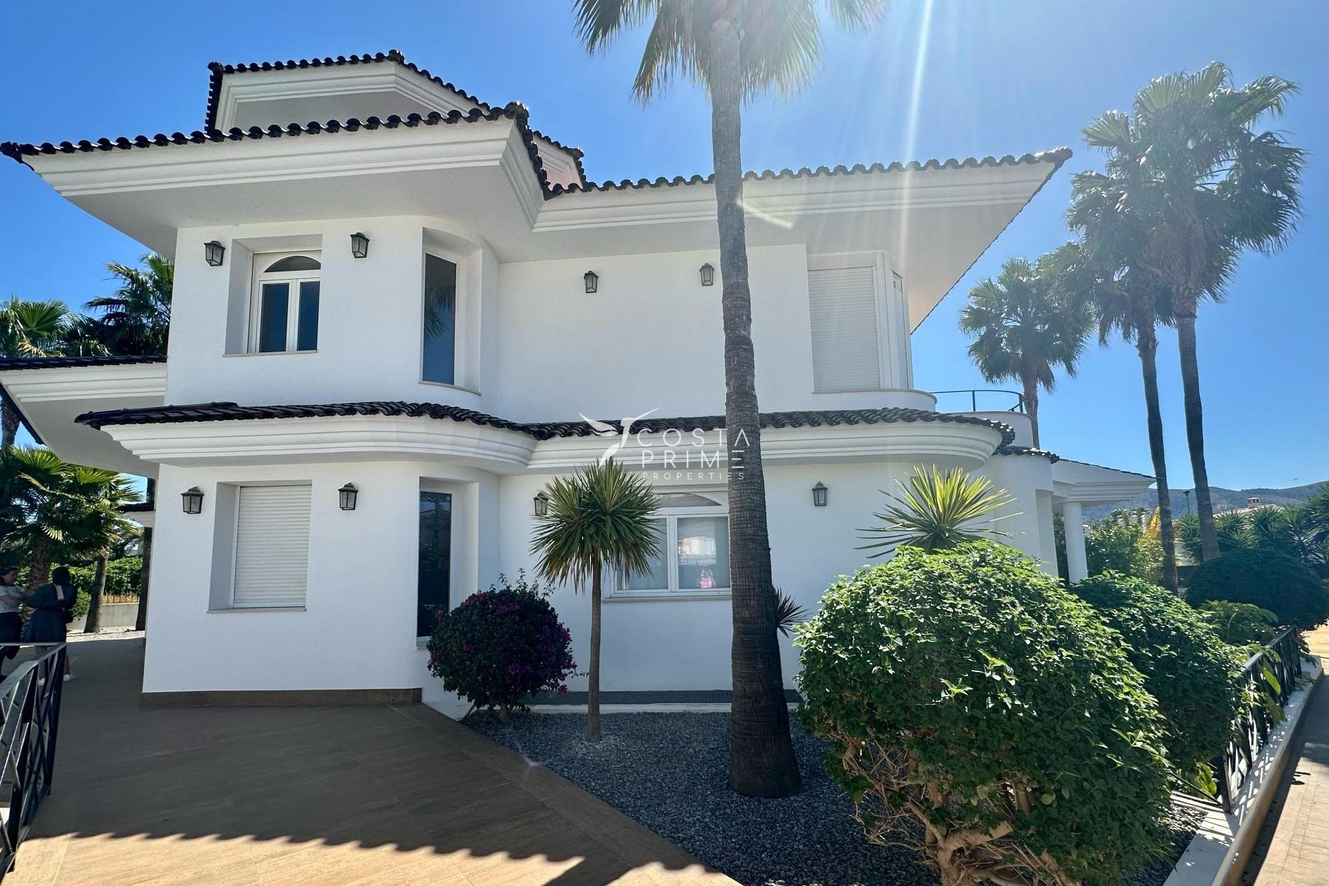 Resale - Villa  - Alfas del Pí