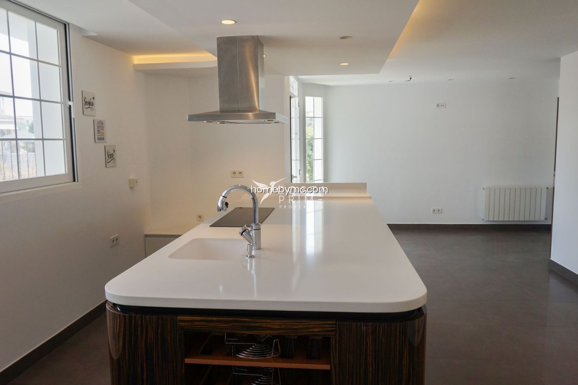 Resale - Villa  - Alfas del Pí