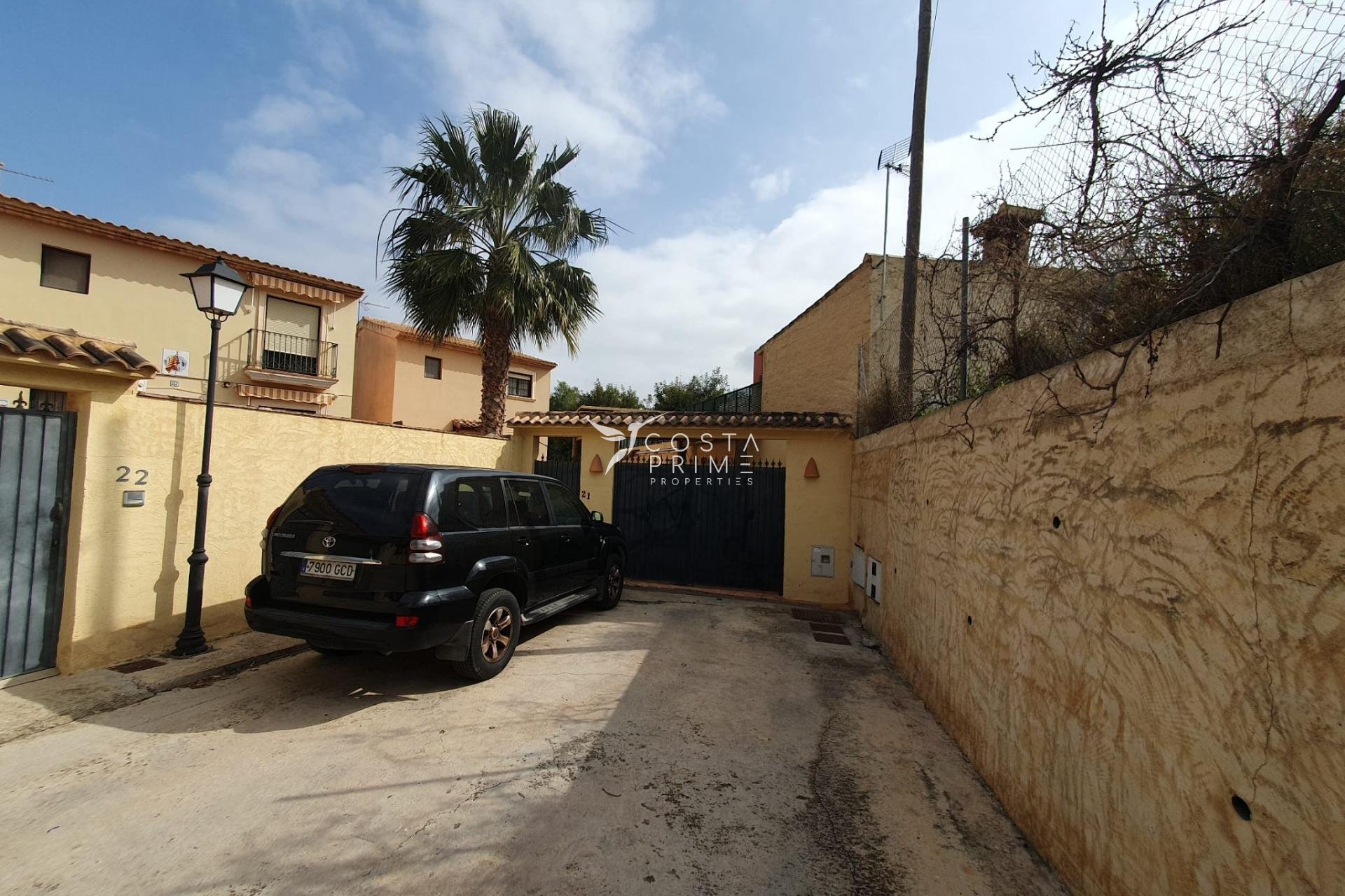 Resale - Villa  - Alfas del Pí