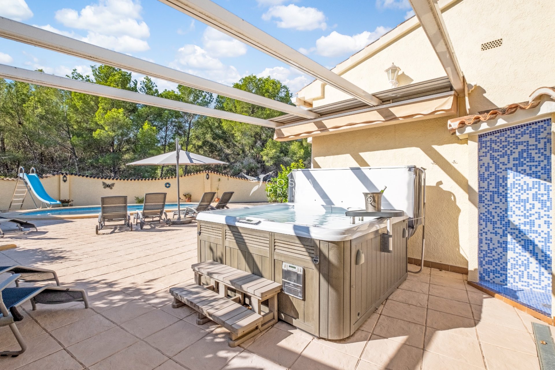 Resale - Villa  - Alfas del Pí