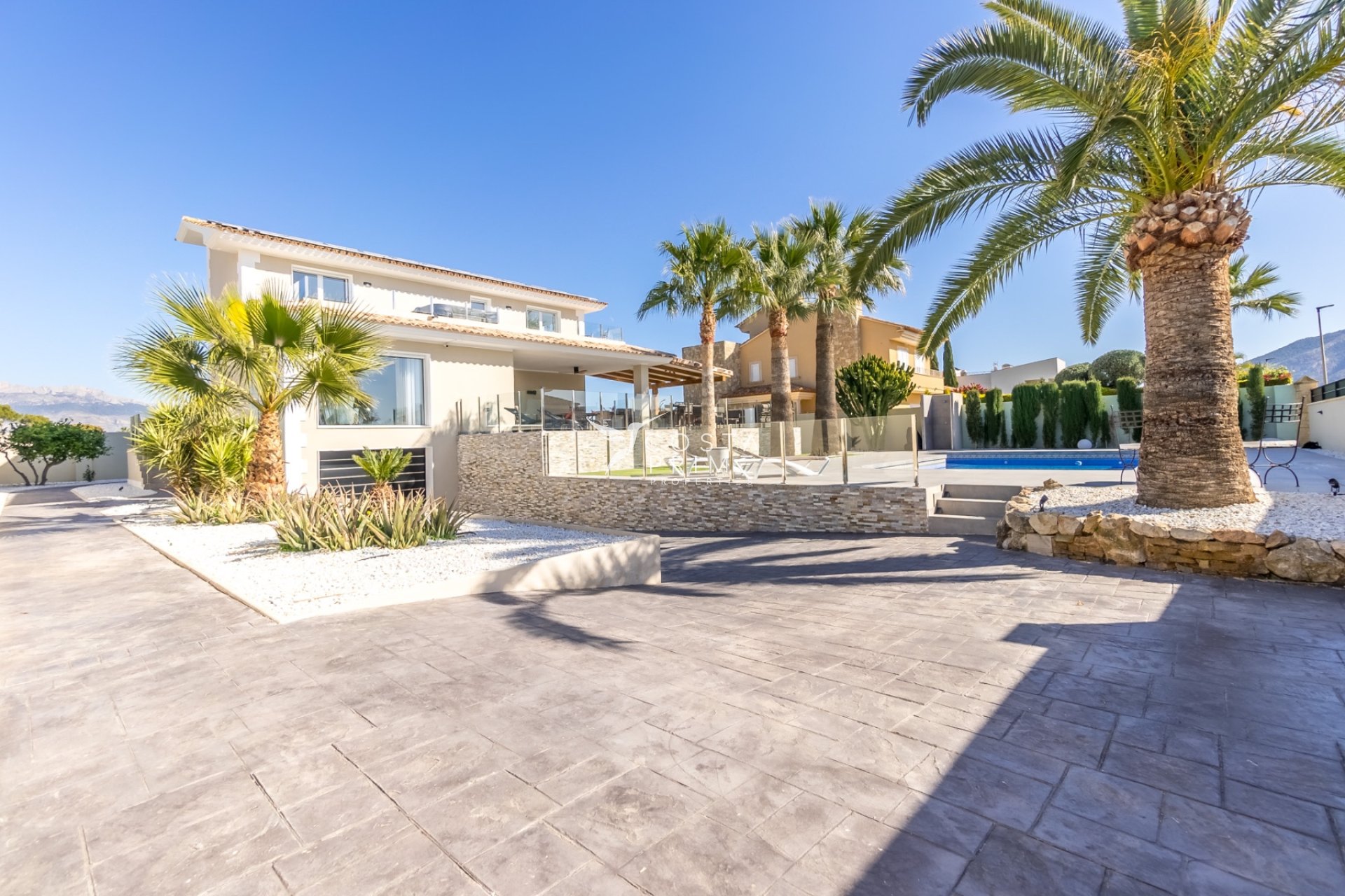 Resale - Villa  - Alfas del Pí