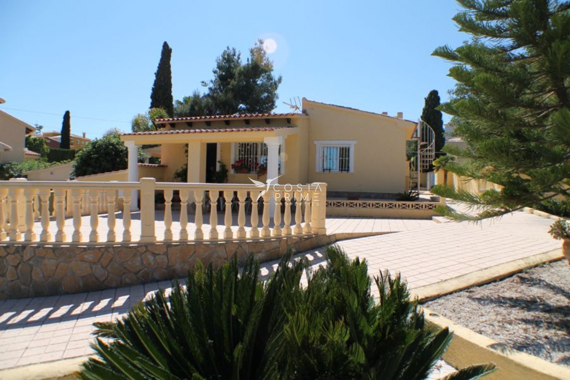 Resale - Villa  - Alfas del Pí