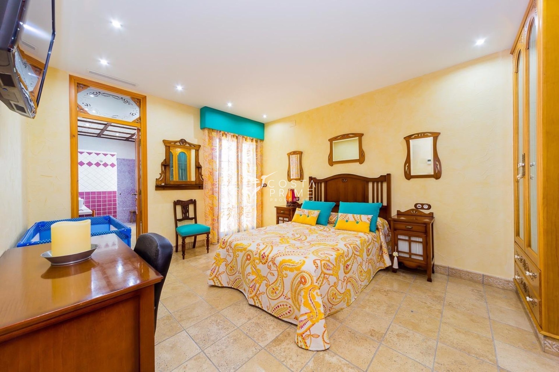 Resale - Villa  - Almoradí