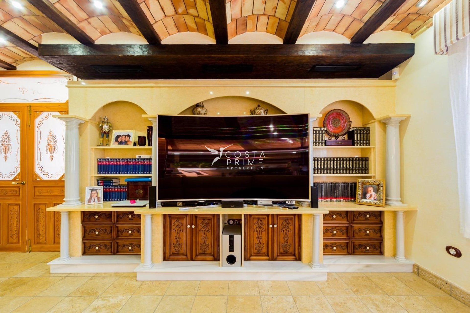 Resale - Villa  - Almoradí