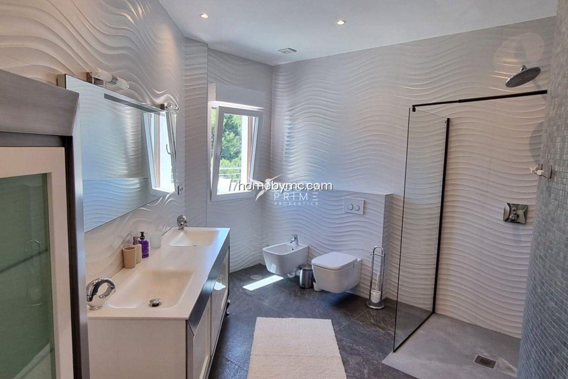 Resale - Villa  - Altea