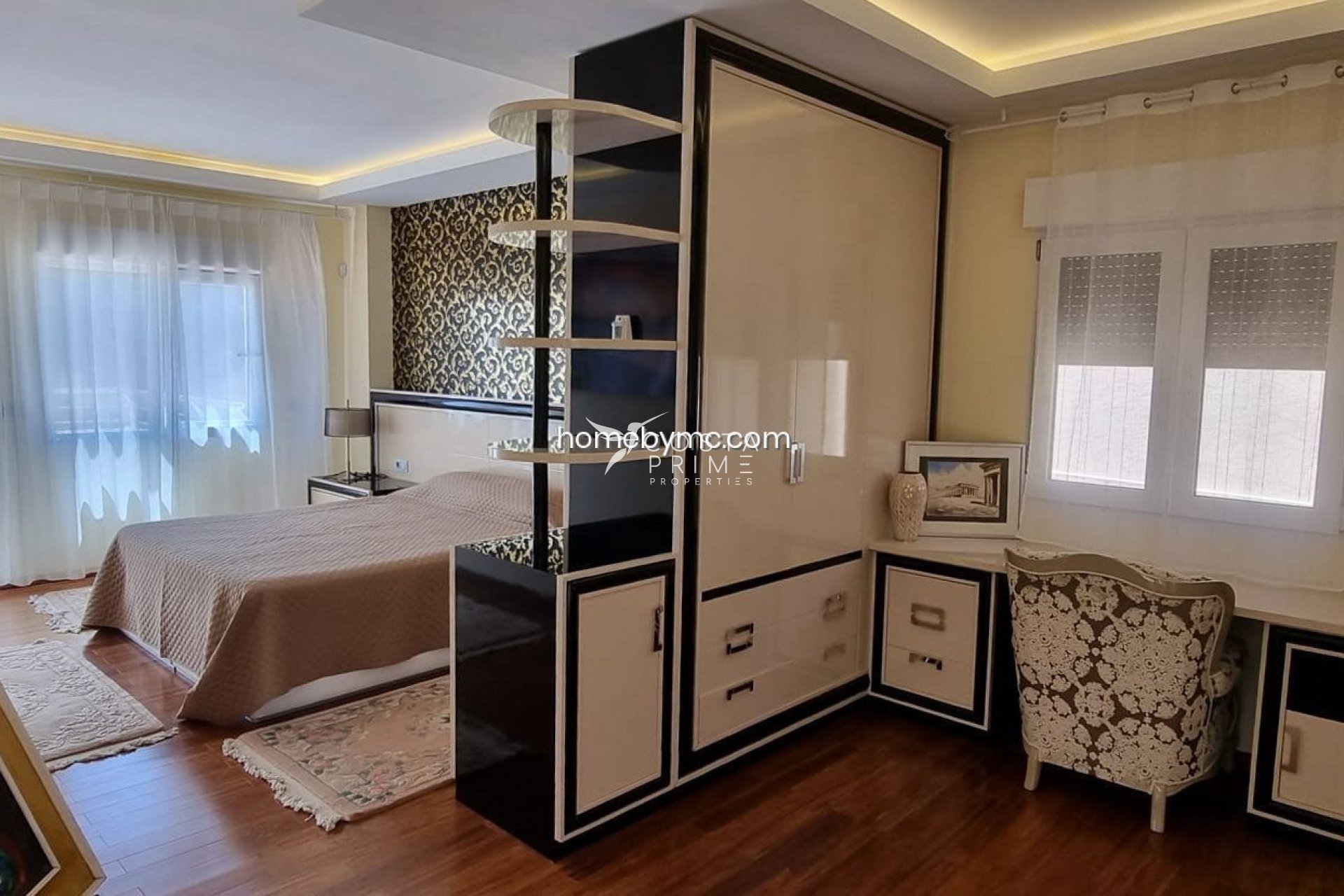 Resale - Villa  - Altea