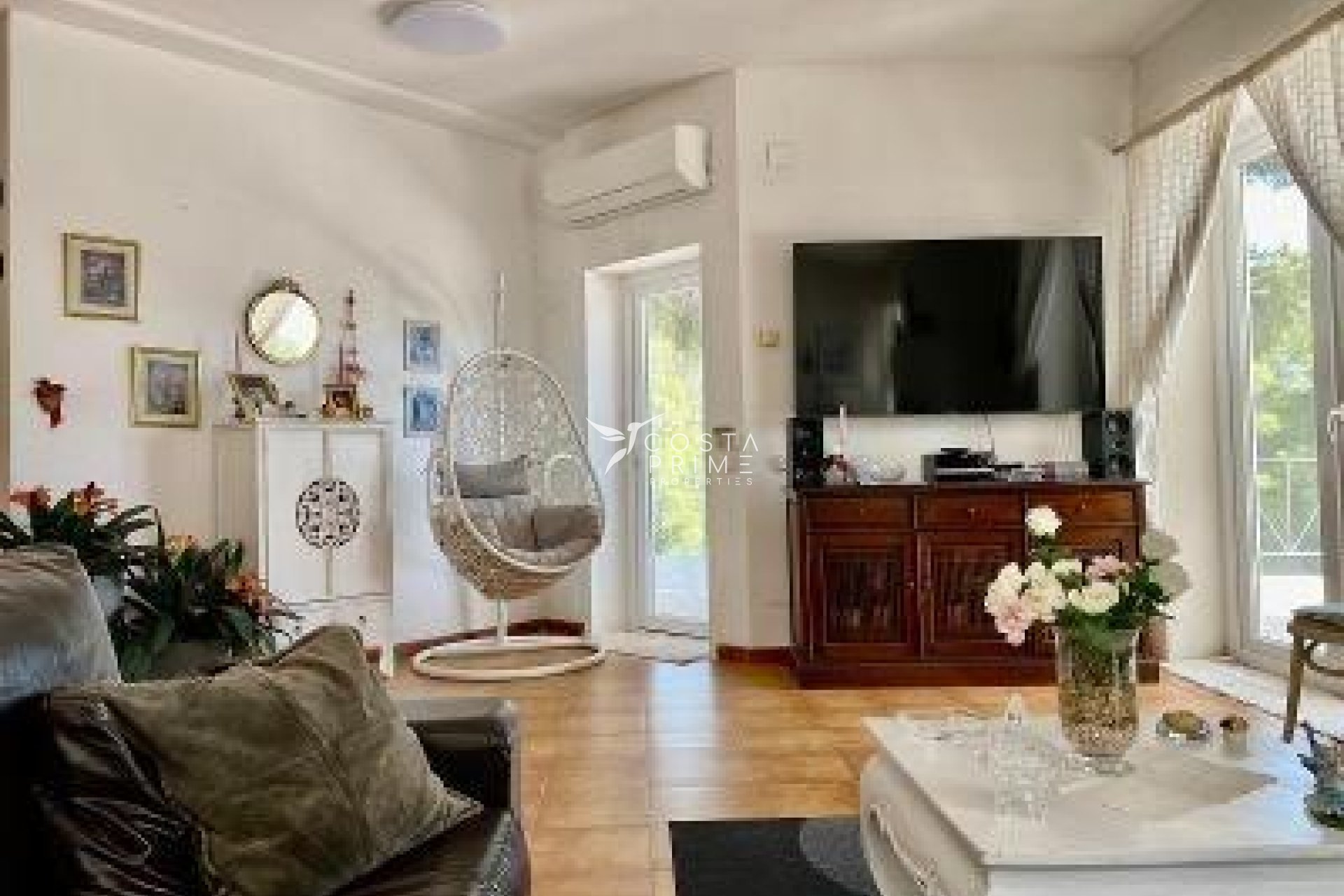 Resale - Villa  - Altea