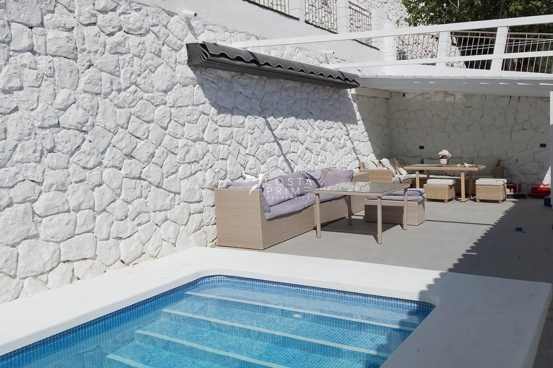 Resale - Villa  - Altea