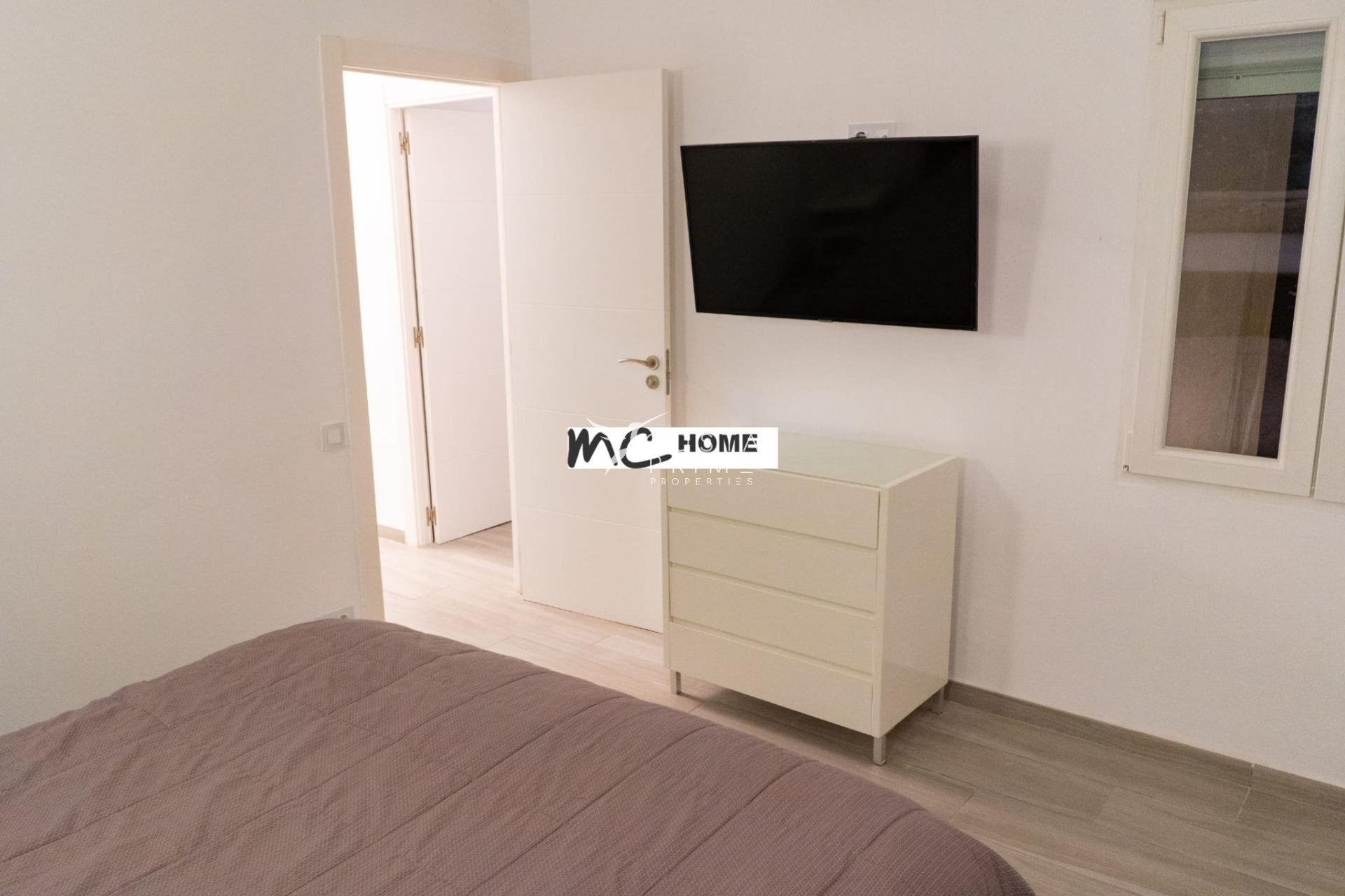 Resale - Villa  - Altea