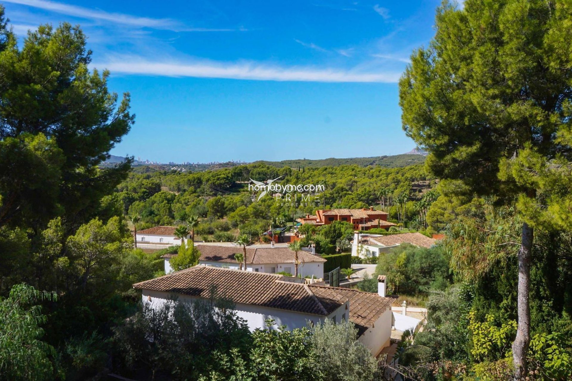 Resale - Villa  - Altea