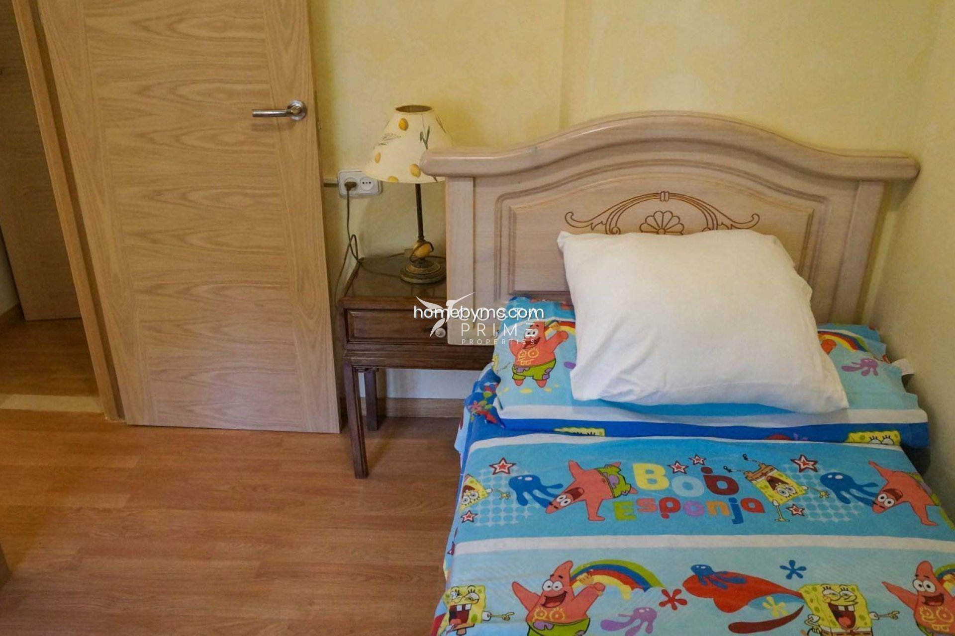 Resale - Villa  - Altea