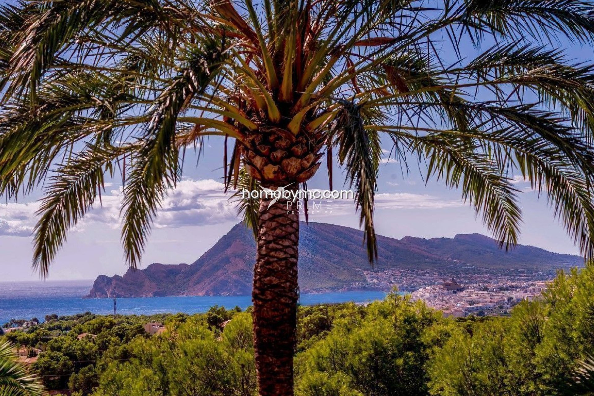 Resale - Villa  - Altea