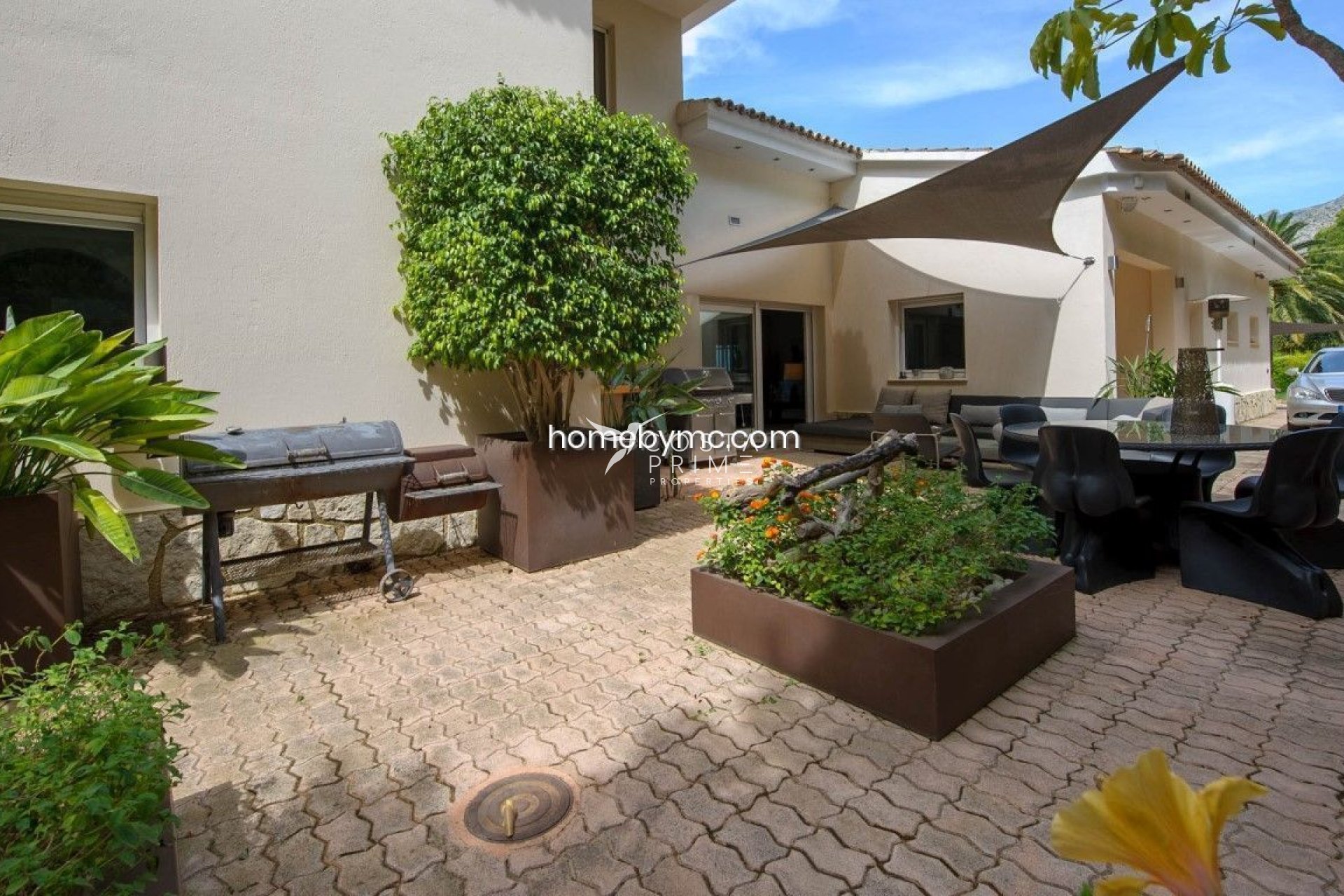 Resale - Villa  - Altea