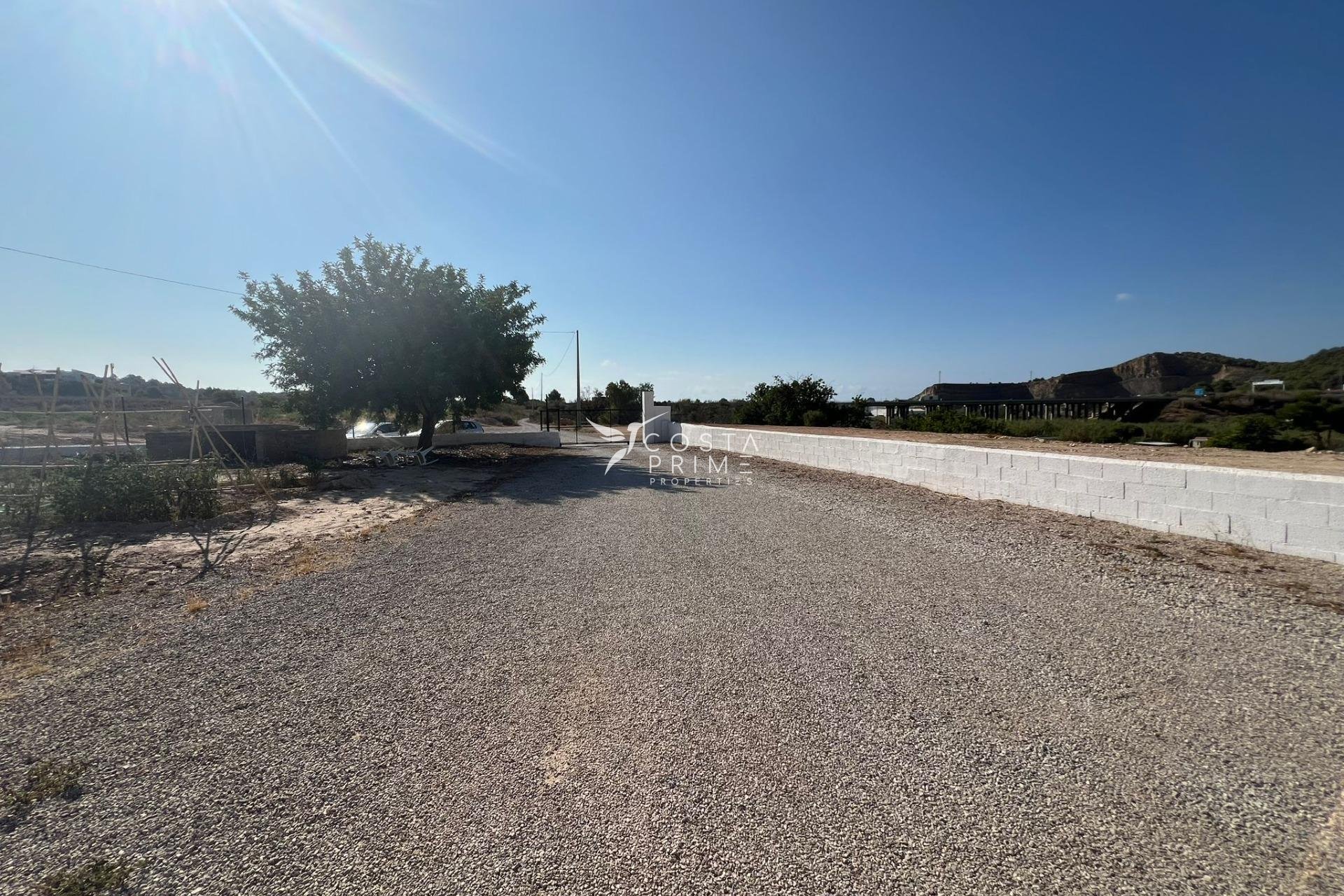 Resale - Villa  - Altea