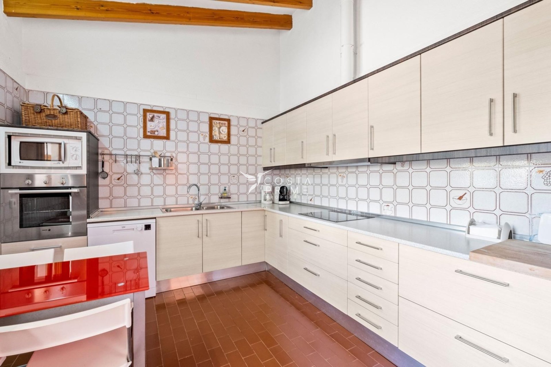 Resale - Villa  - Altea