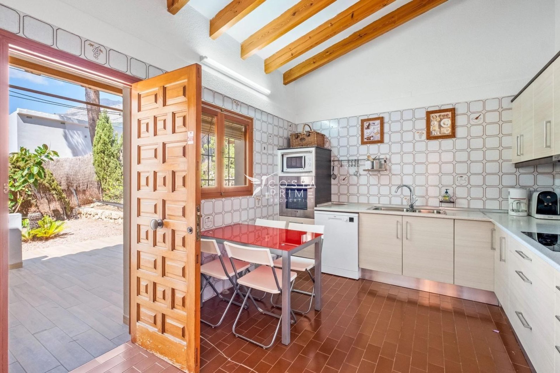 Resale - Villa  - Altea