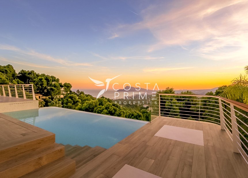 Resale - Villa  - Altea