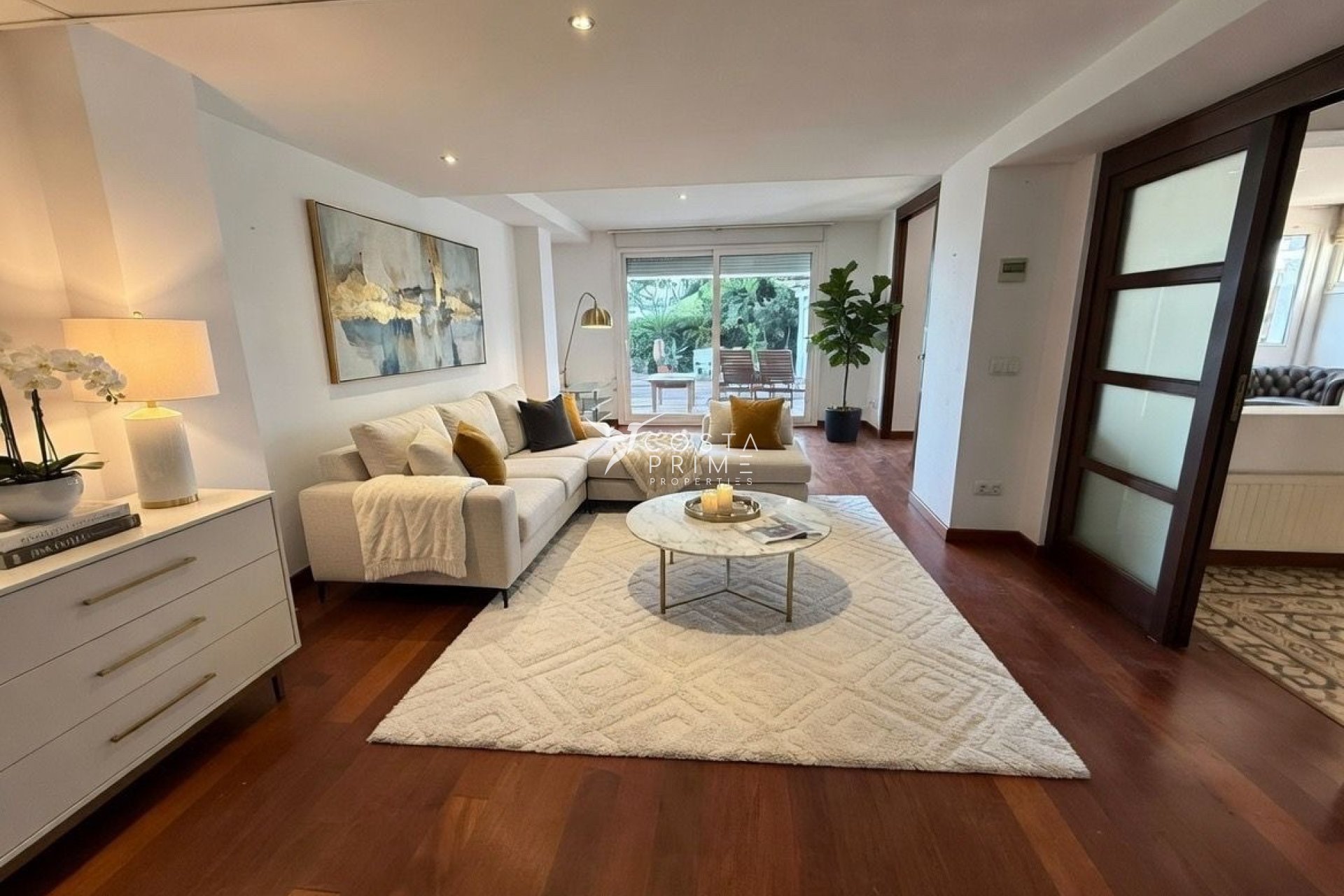 Resale - Villa  - Altea