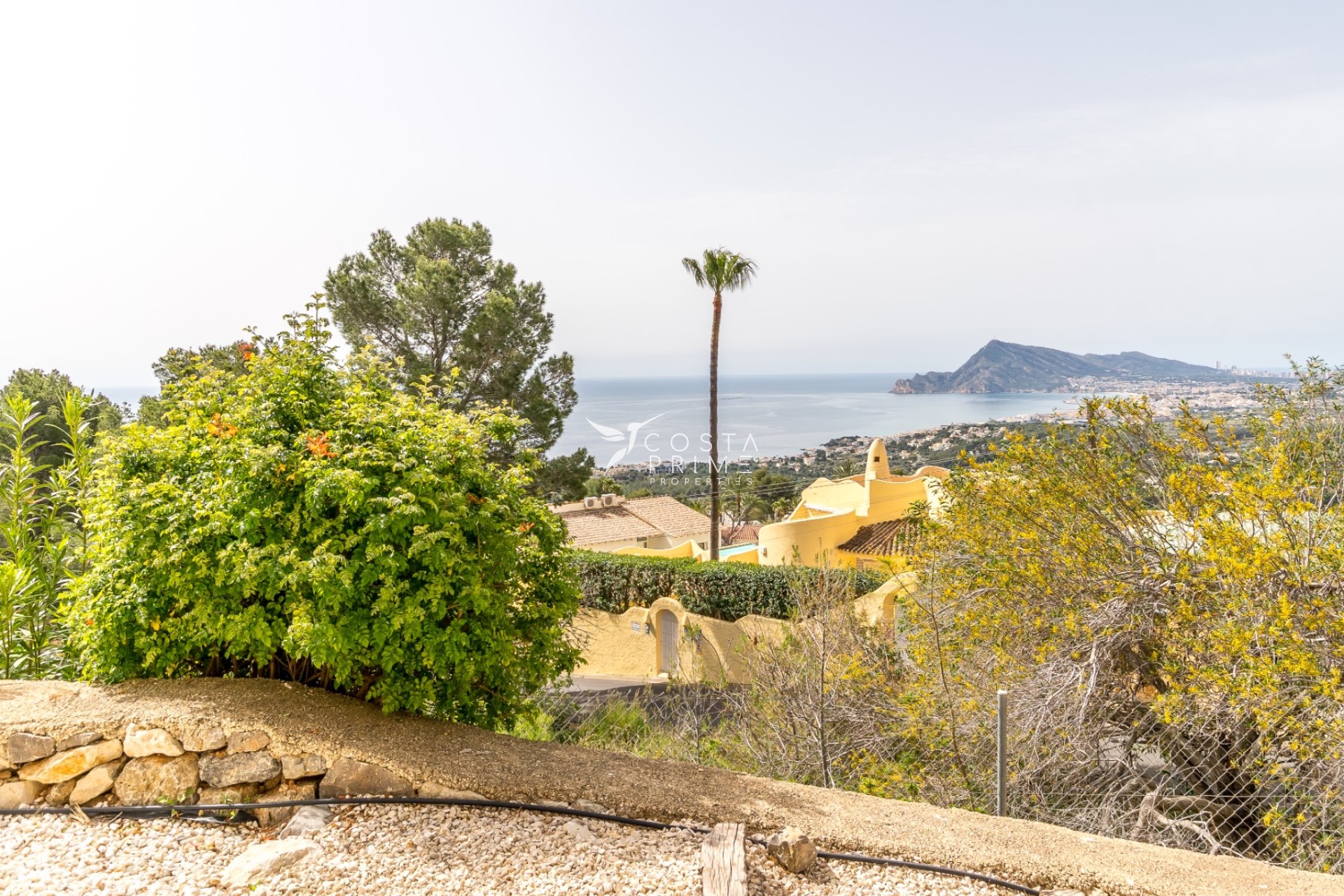Resale - Villa  - Altea