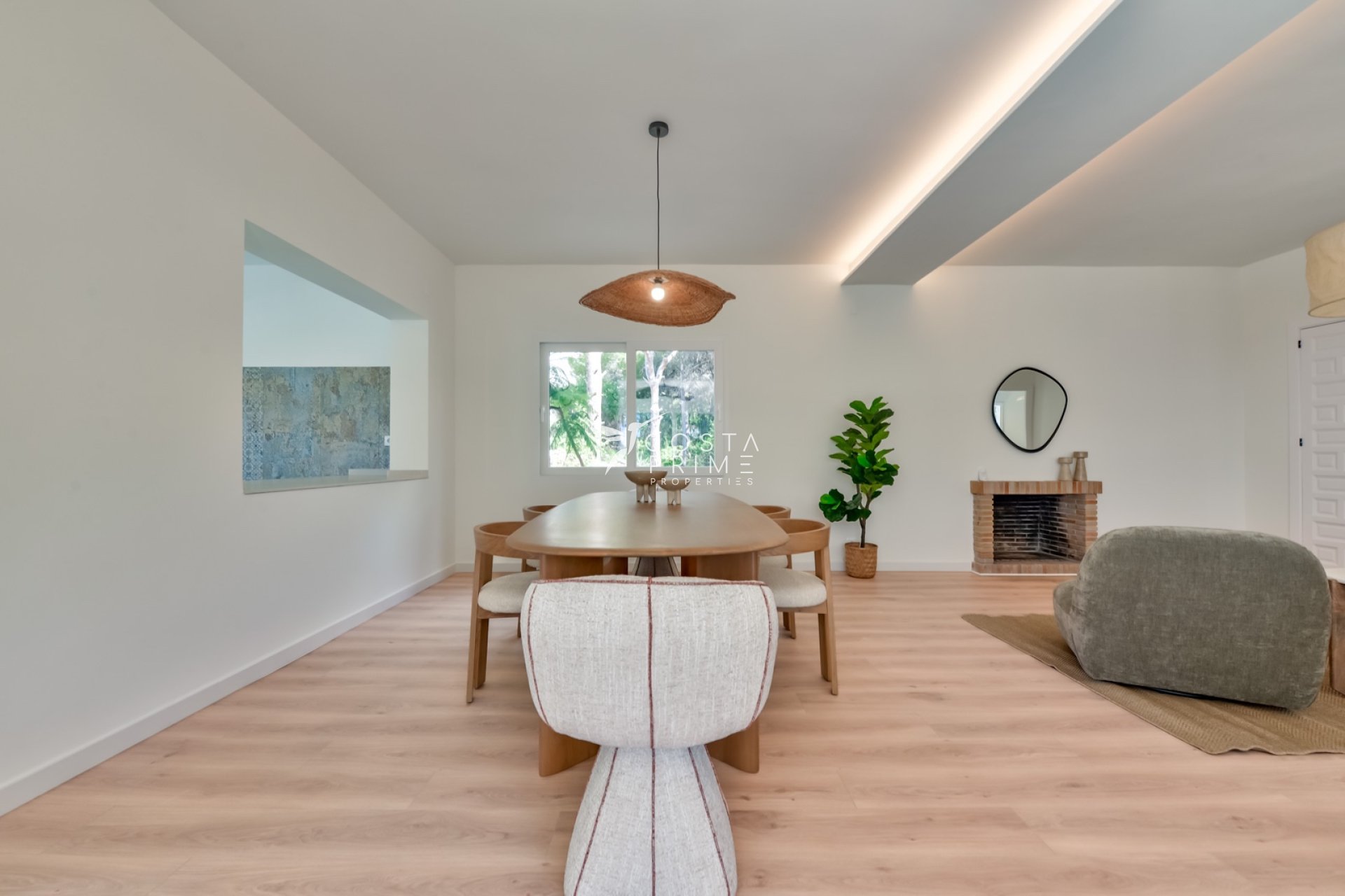 Resale - Villa  - Altea