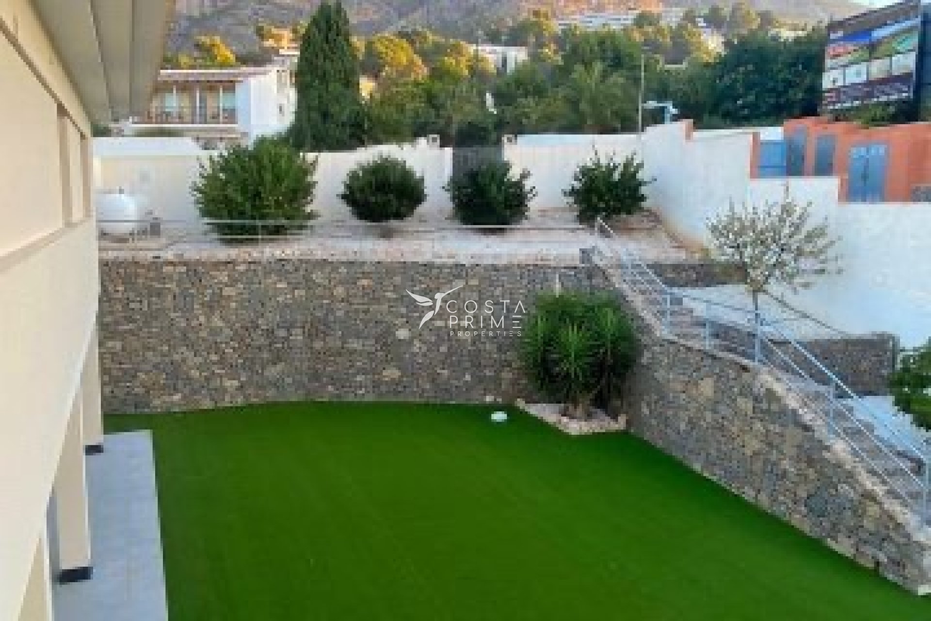 Resale - Villa  - Altea