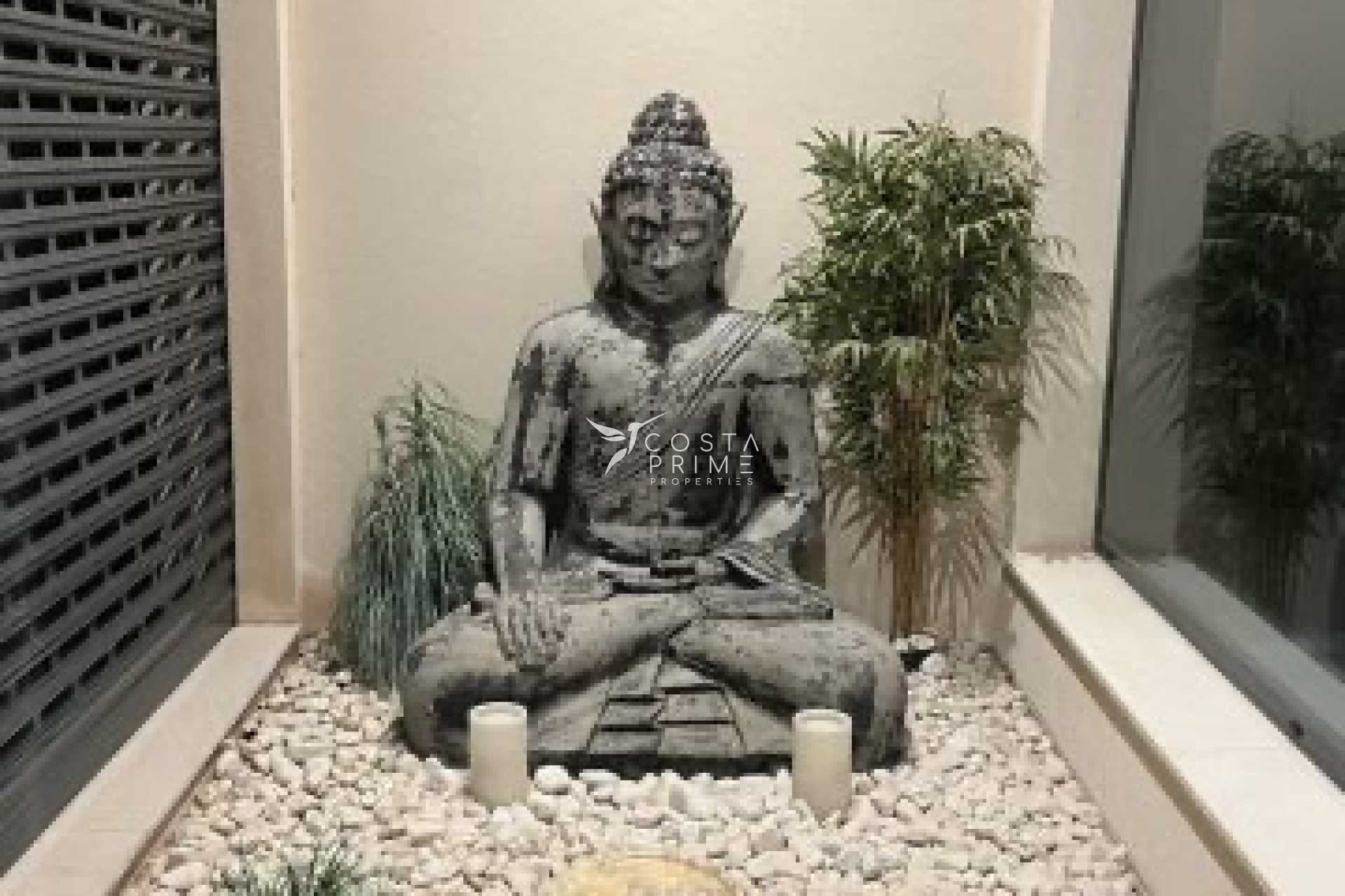 Resale - Villa  - Altea