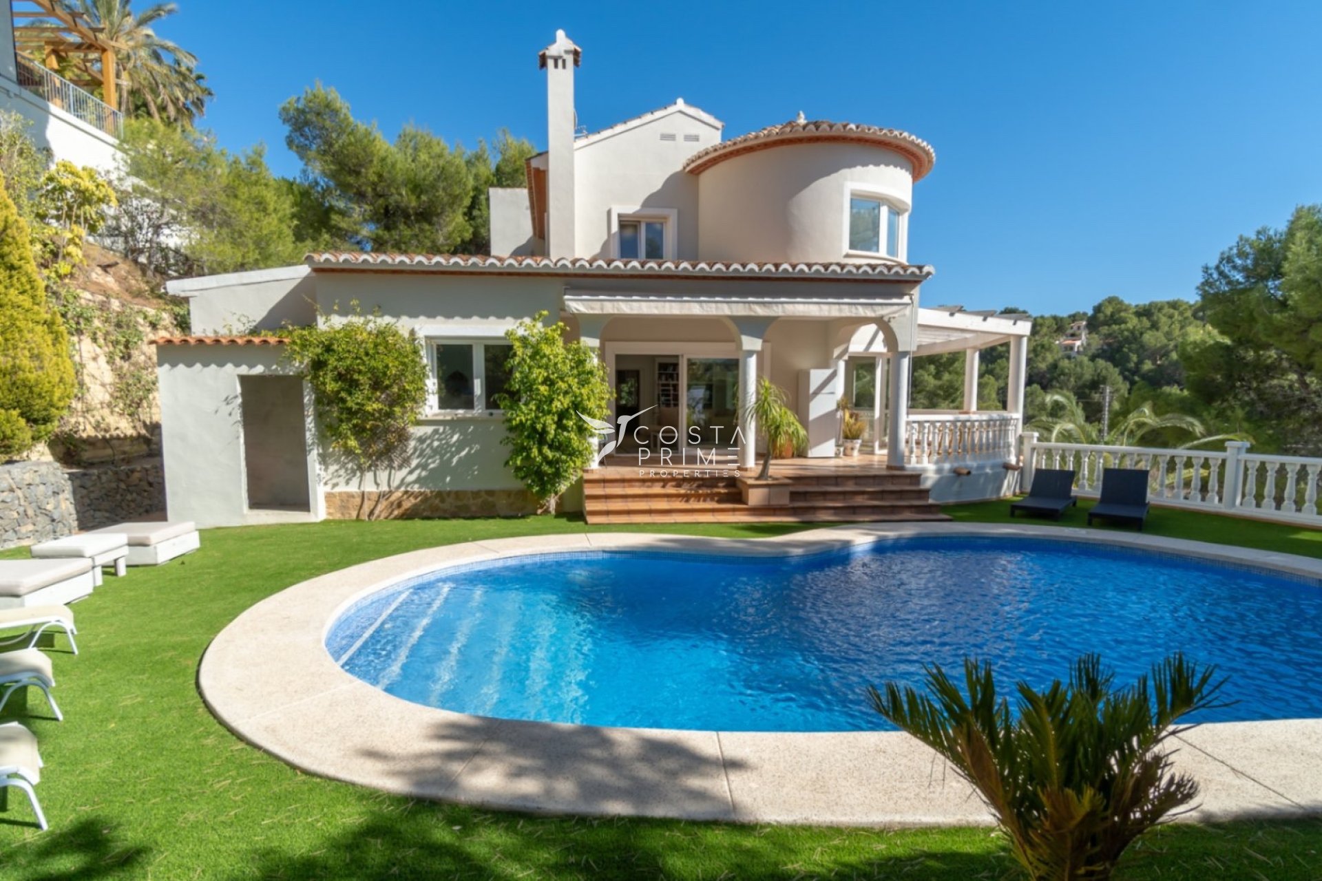 Resale - Villa  - Altea