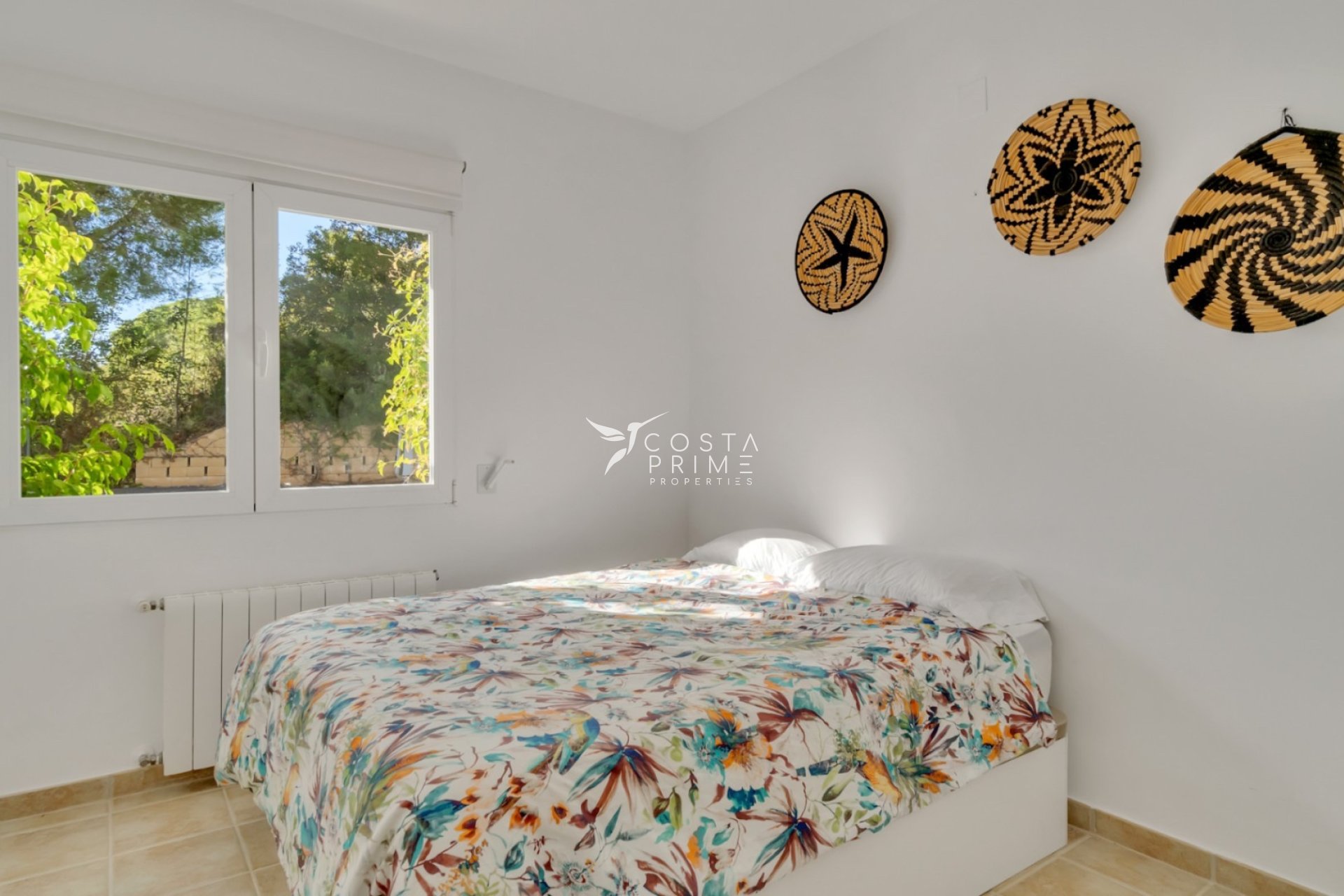 Resale - Villa  - Altea