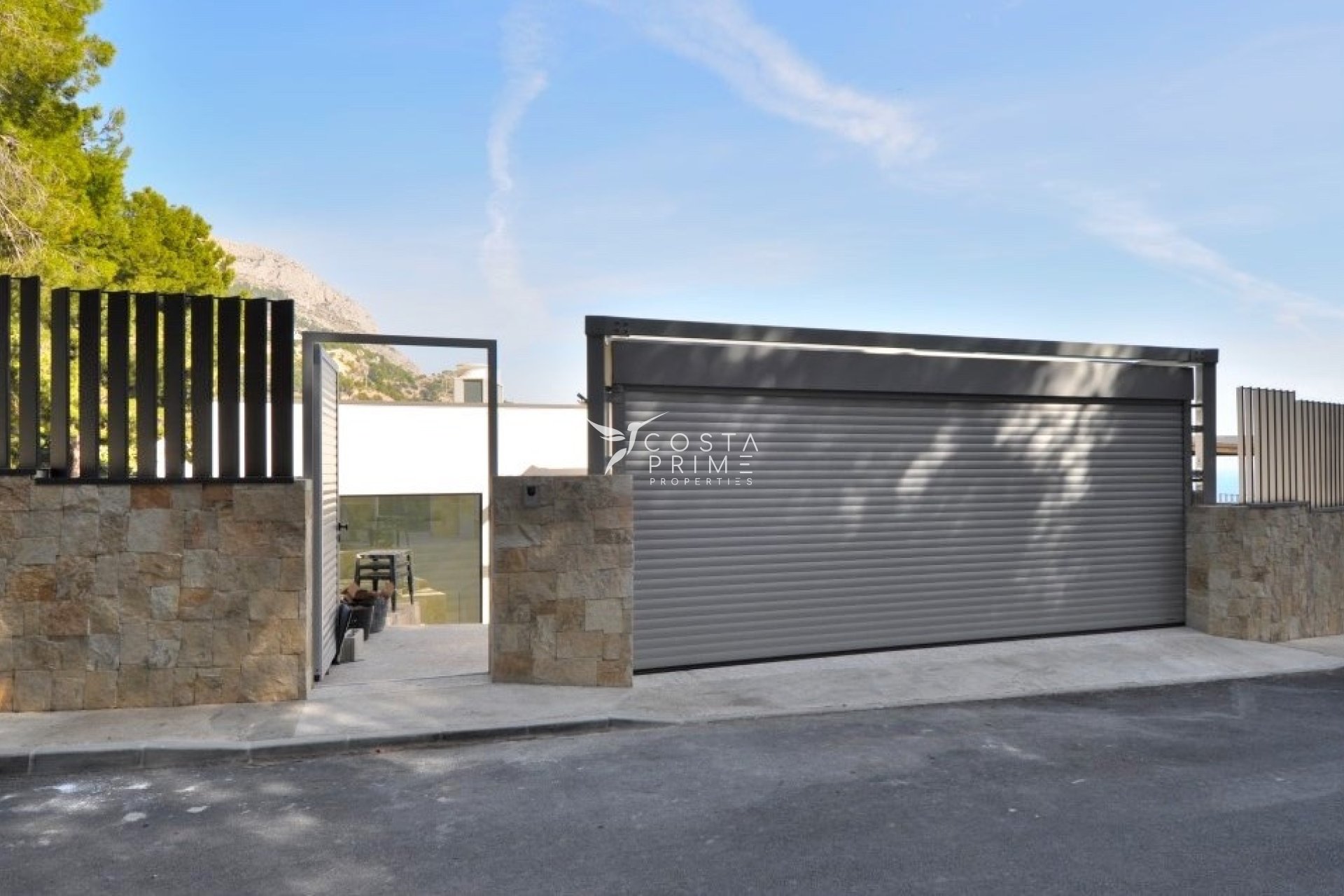Resale - Villa  - Altea