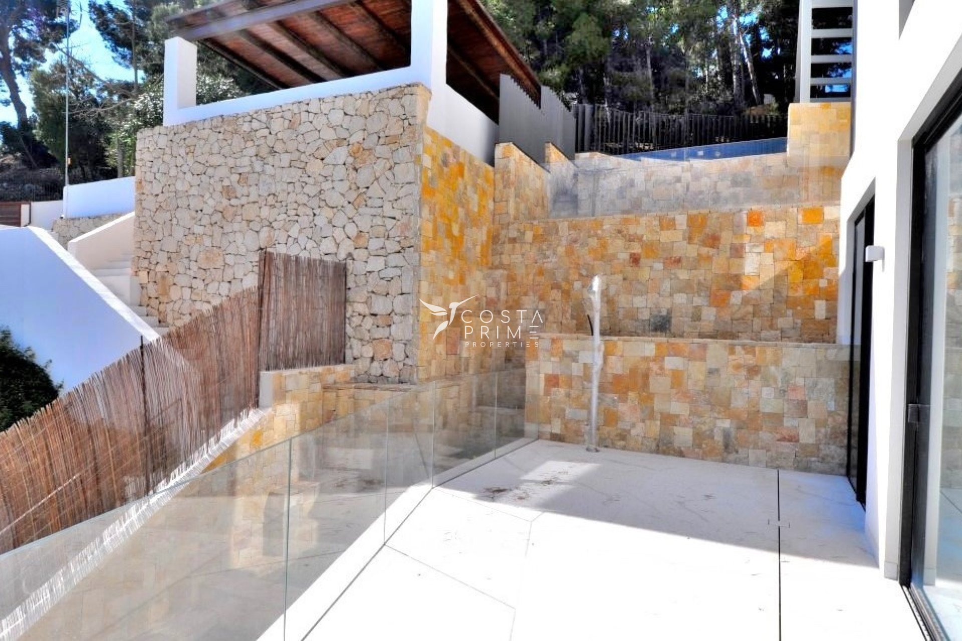 Resale - Villa  - Altea