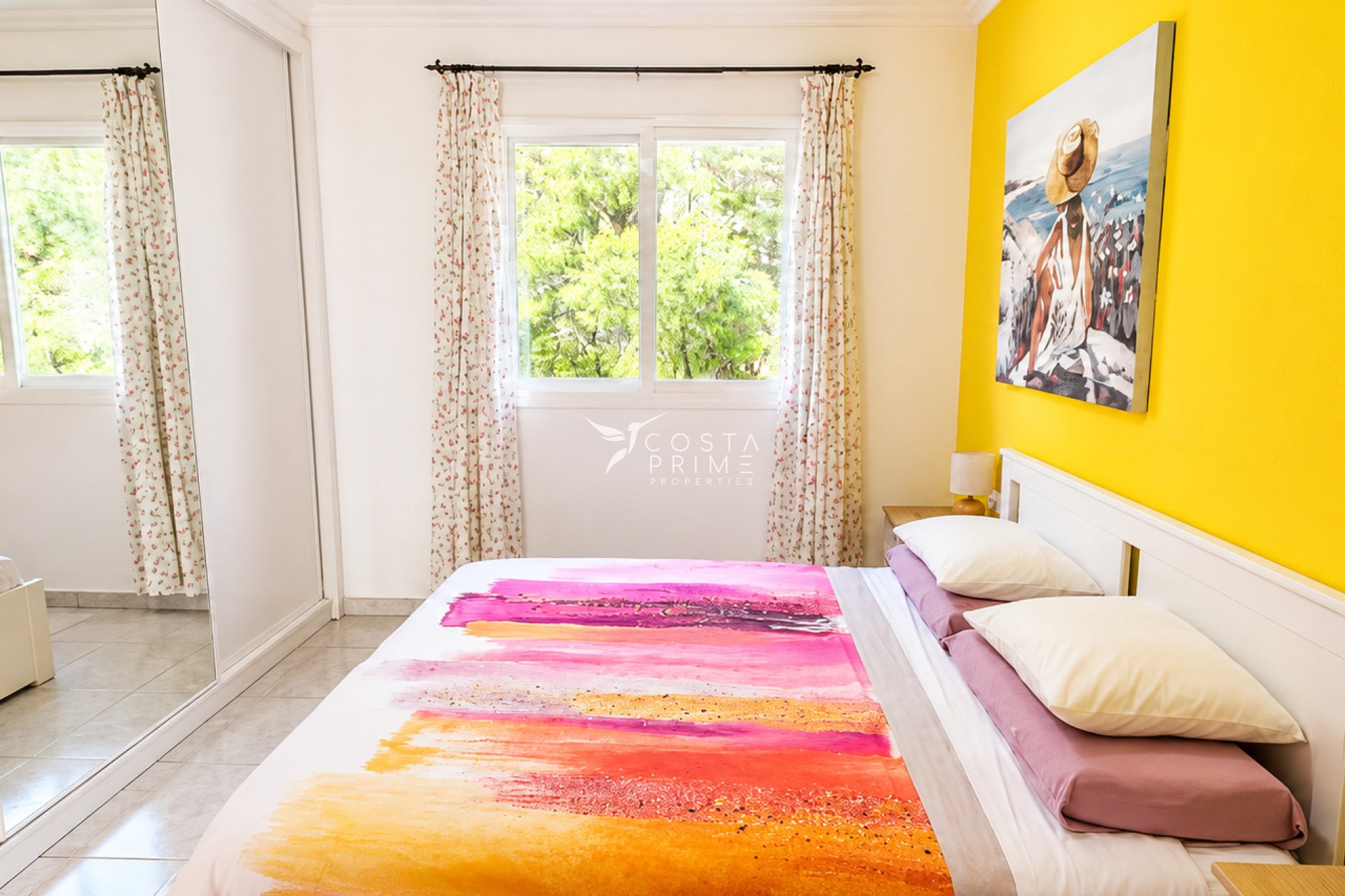 Resale - Villa  - Altea