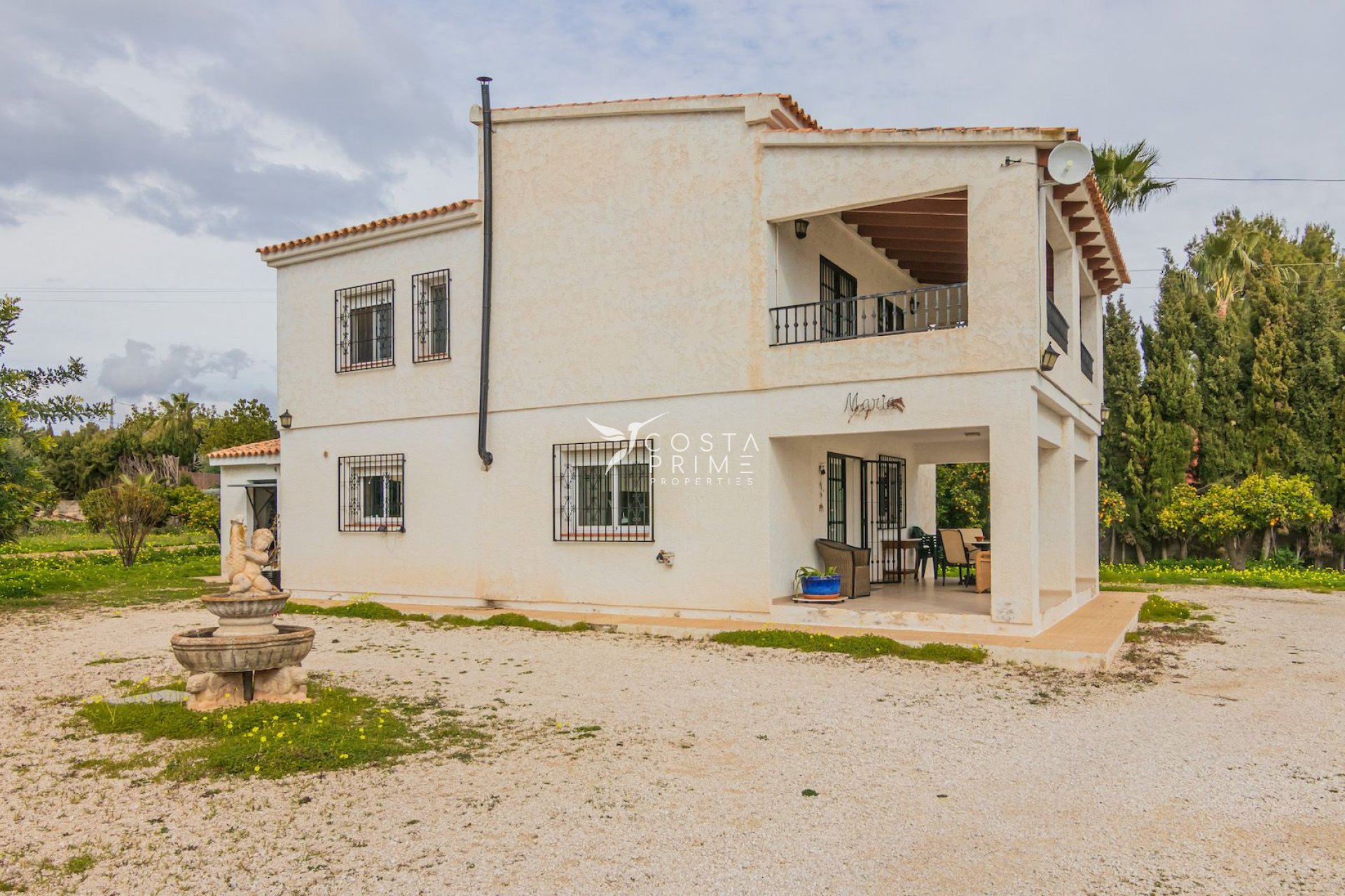 Resale - Villa  - Altea