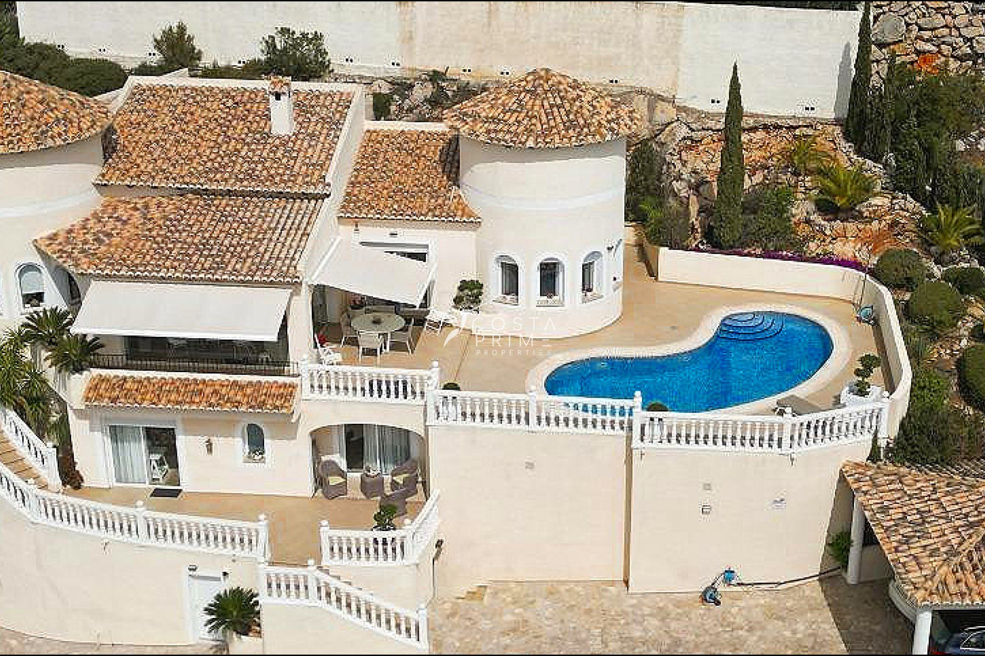 Resale - Villa  - Altea