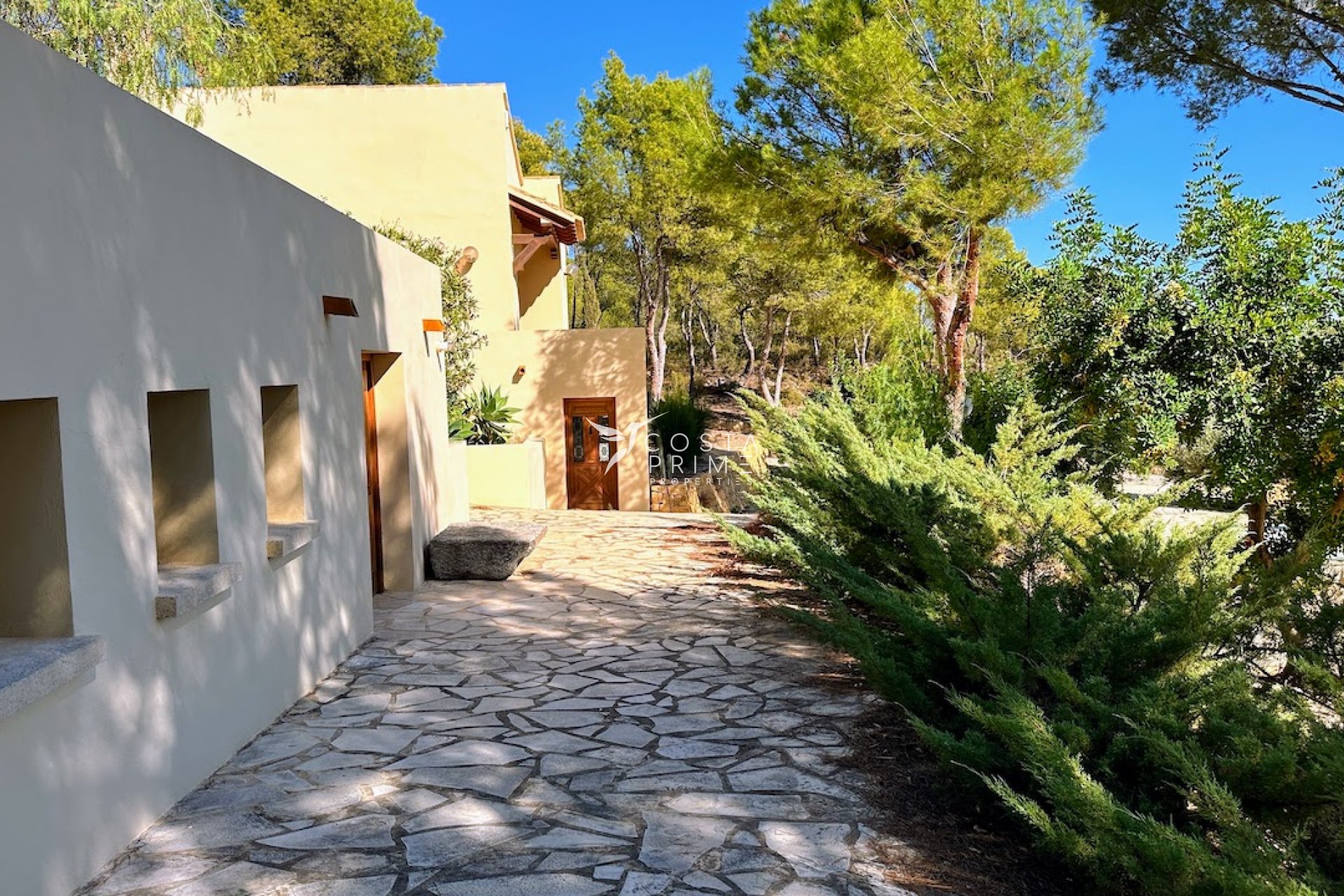 Resale - Villa  - Altea