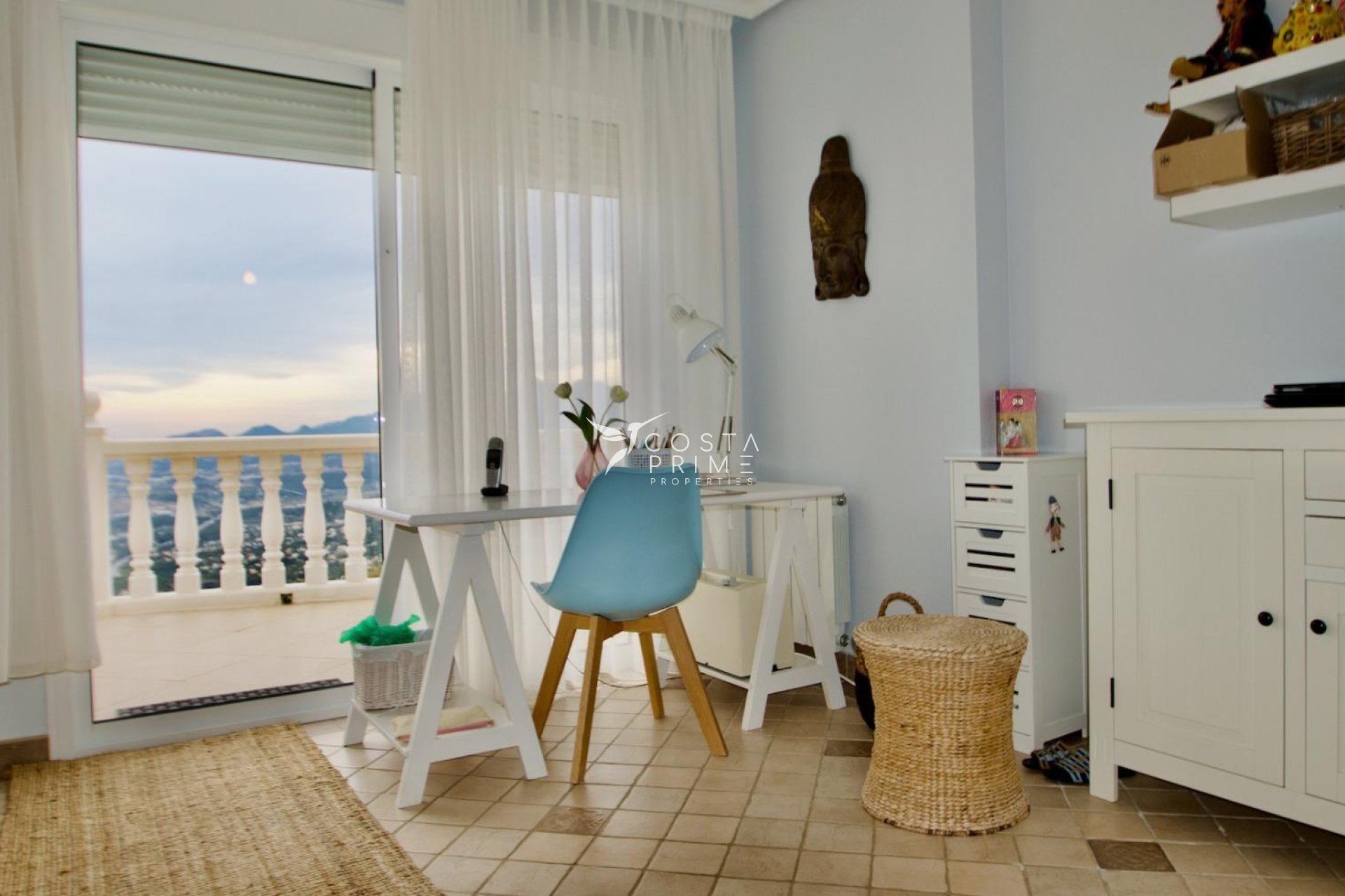 Resale - Villa  - Altea