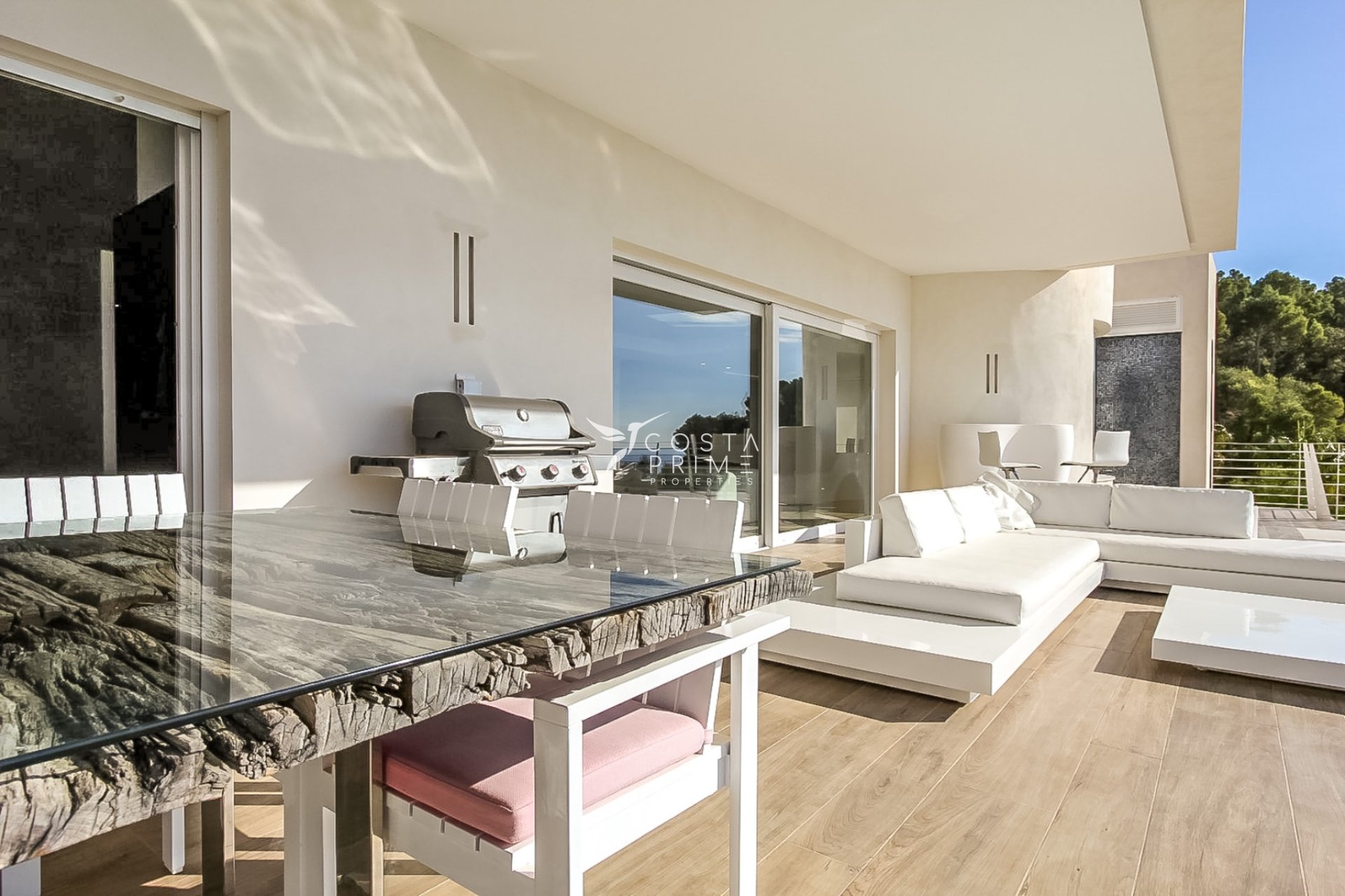 Resale - Villa  - Altea