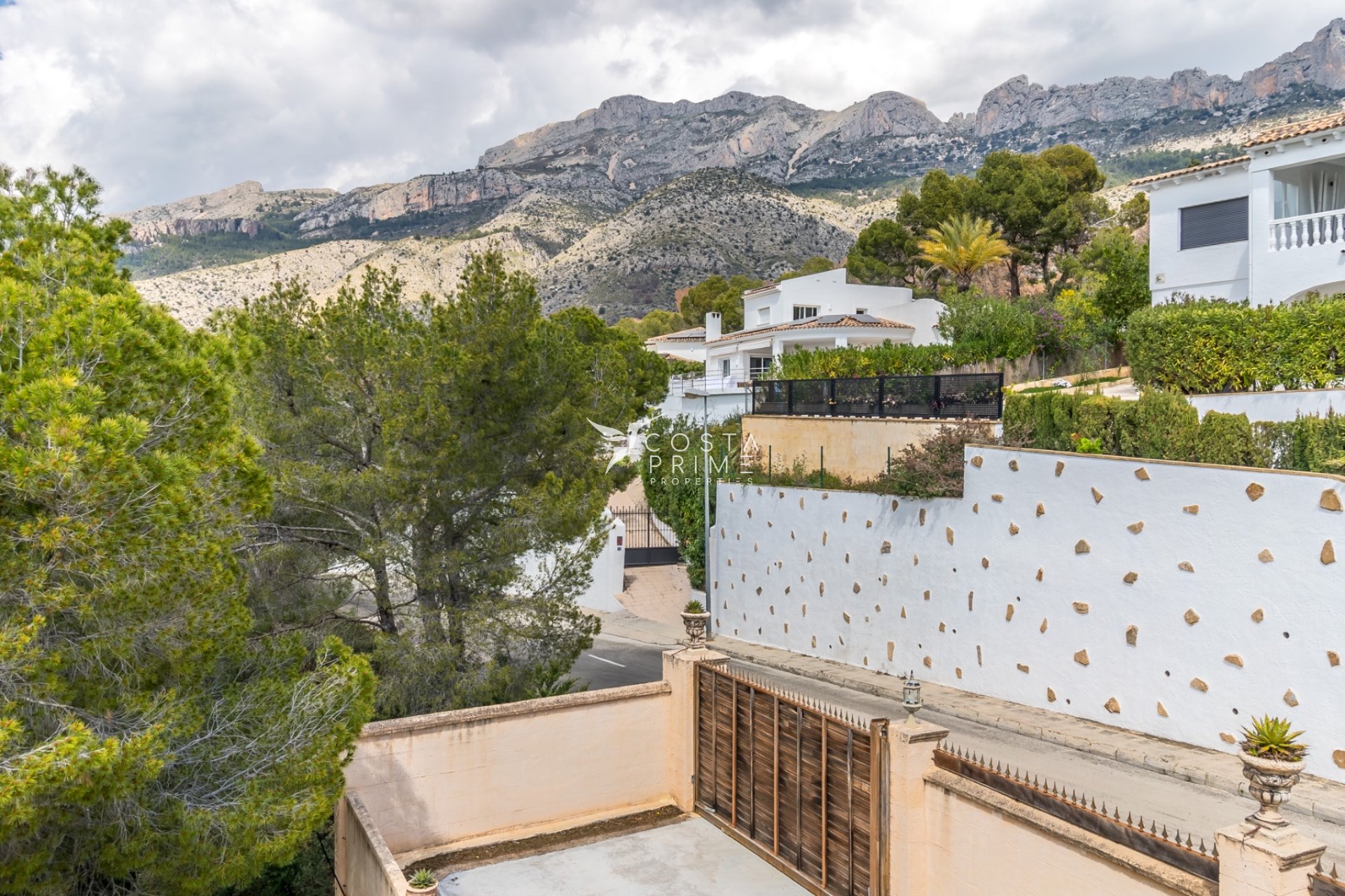 Resale - Villa  - Altea