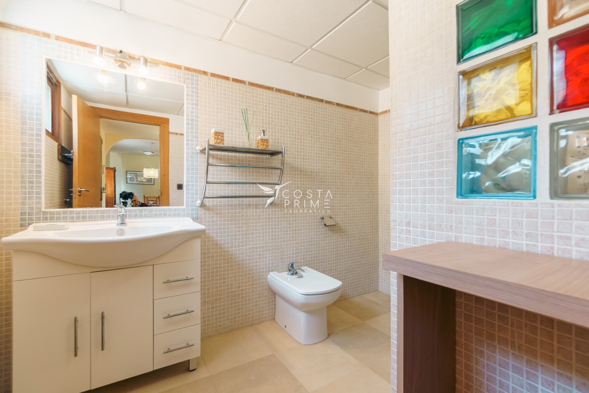 Resale - Villa  - Altea