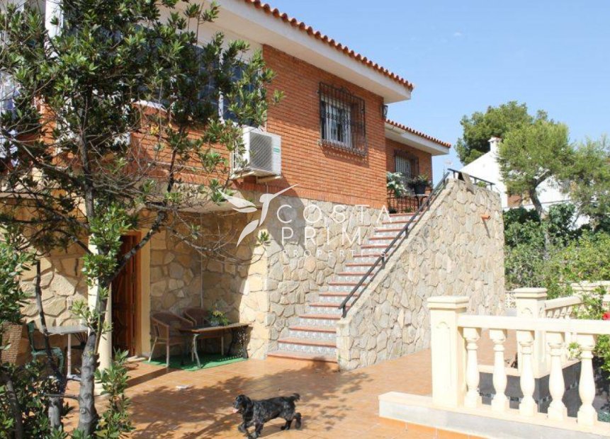 Resale - Villa  - Benidorm