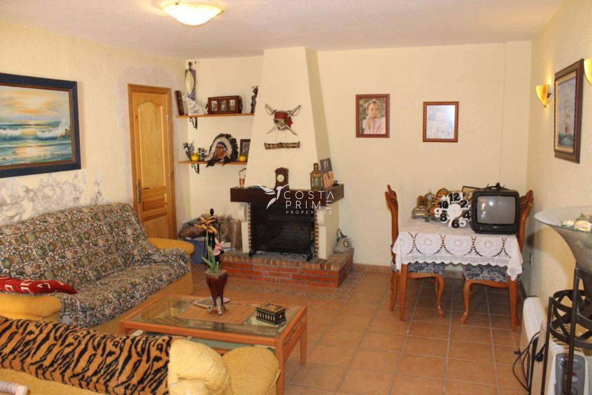 Resale - Villa  - Benidorm