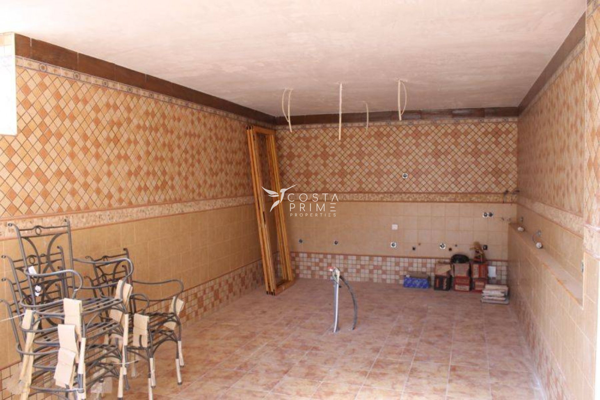 Resale - Villa  - Benidorm