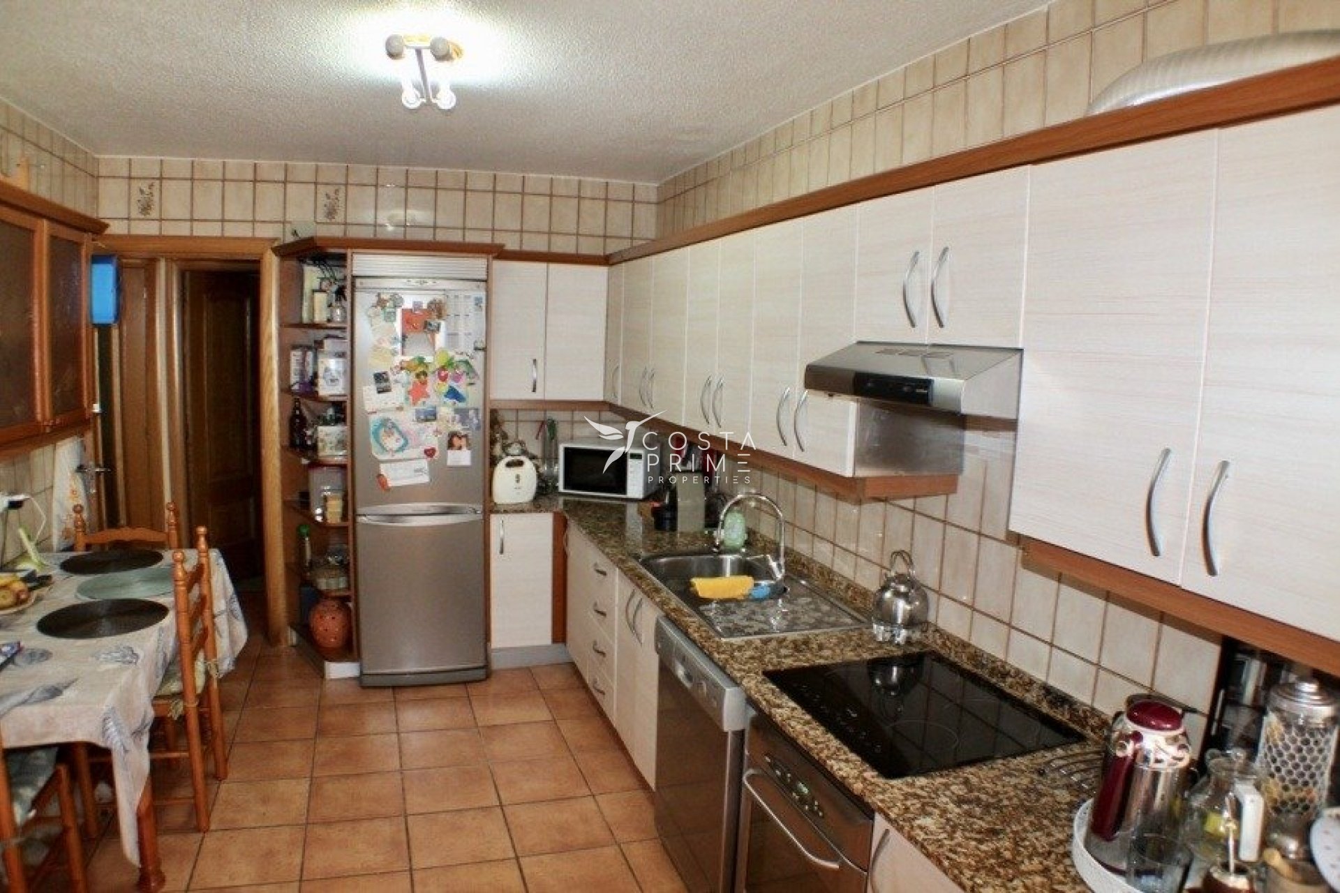 Resale - Villa  - Benidorm