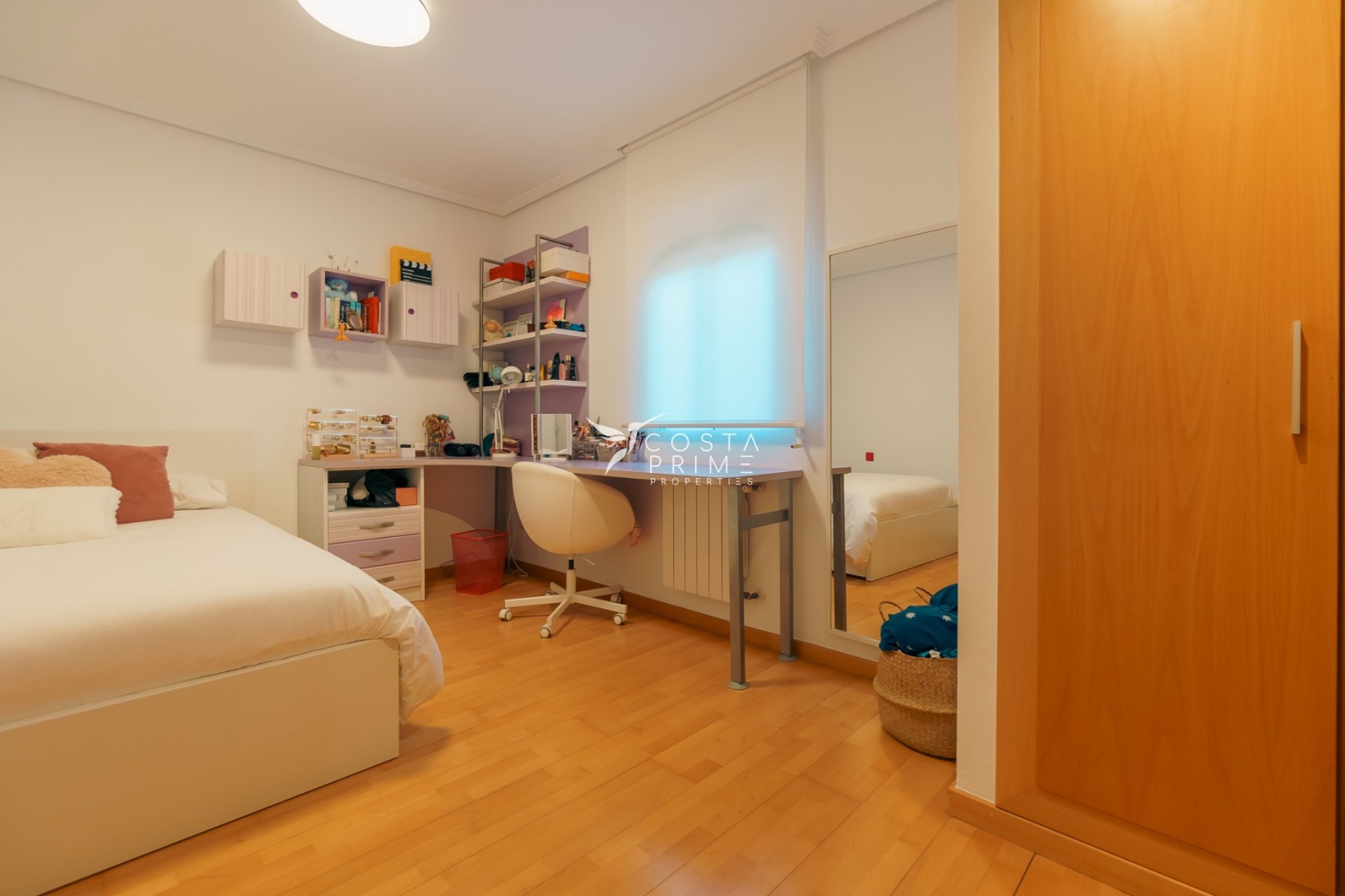 Resale - Villa  - Benidorm