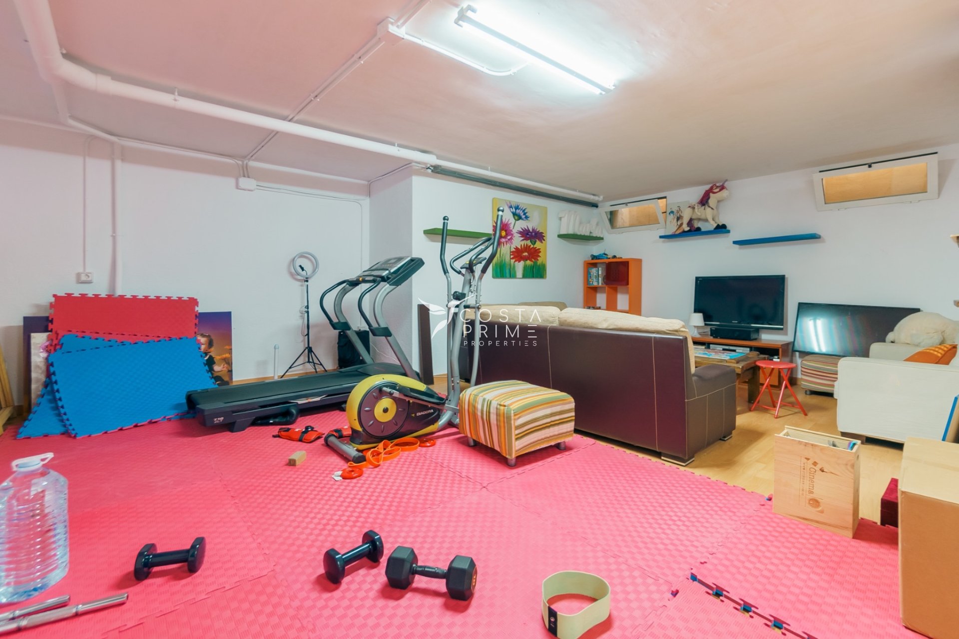 Resale - Villa  - Benidorm