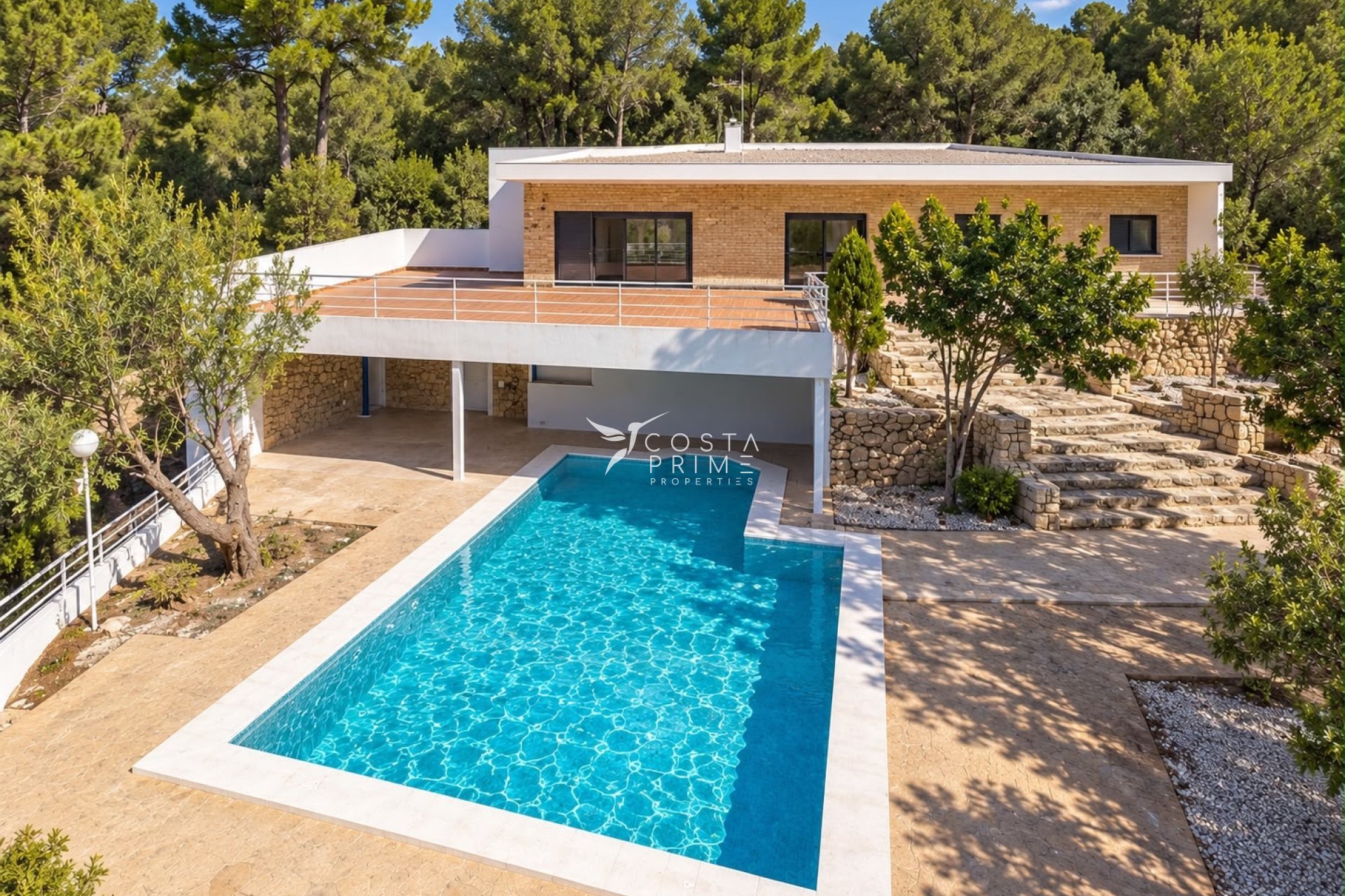 Resale - Villa  - Benidorm