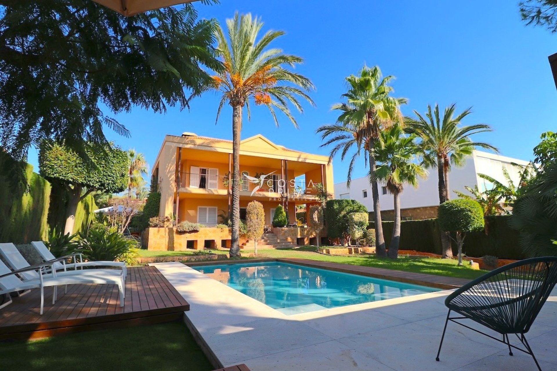 Resale - Villa  - Benidorm