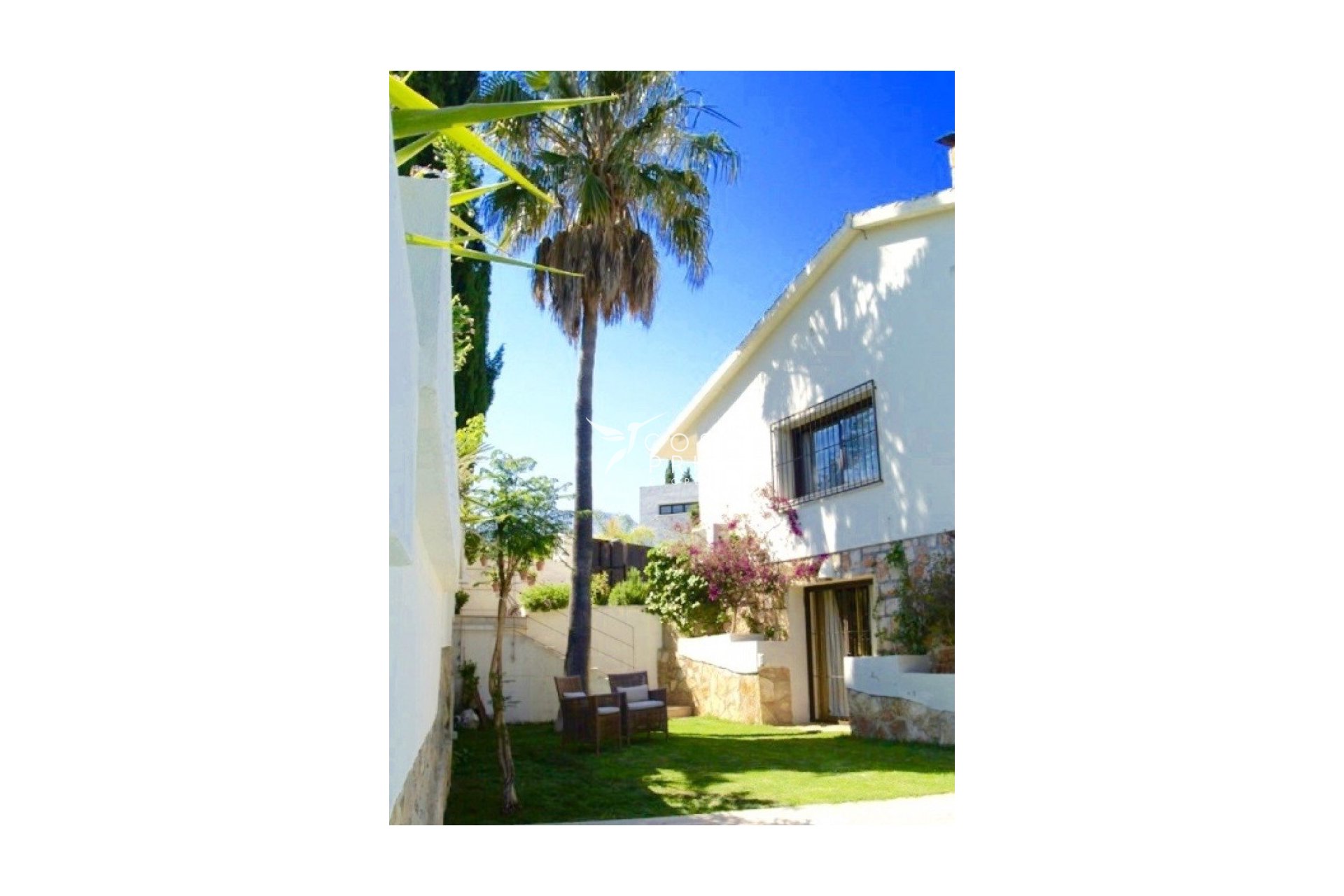 Resale - Villa  - Benidorm